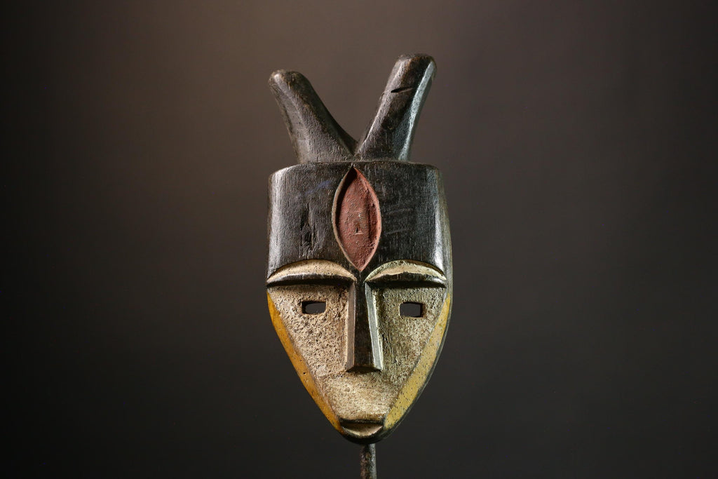 African Exquisite Fine Eastern Pende Mask | Unique Art from Democratic Republic of Congo | Collectible Decor-G3564