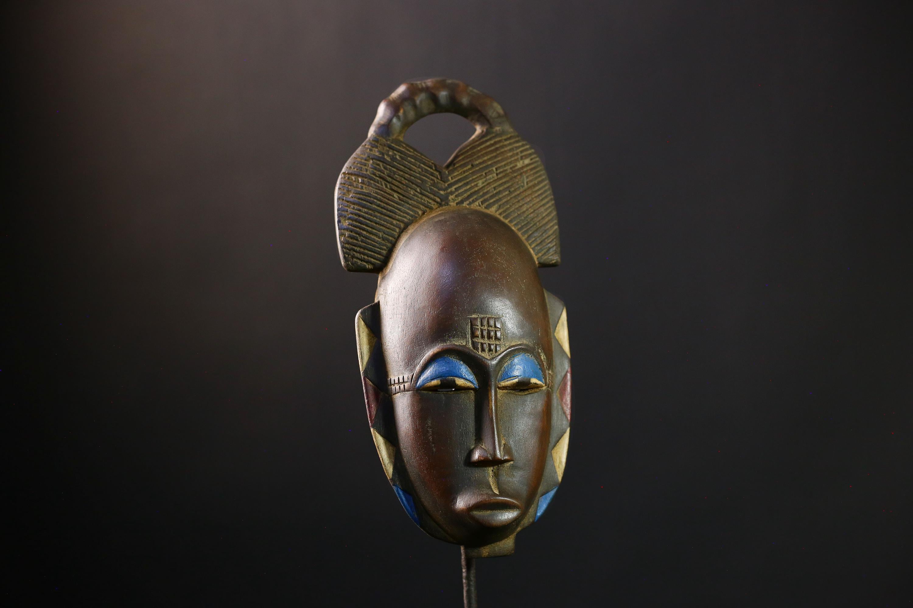 African Mask -Vintage Guro Tribal Art Handcrafted Wooden Ceremonial Sculpture, Authentic Ethnic Decor for Collectors and Home Display.-G3837
