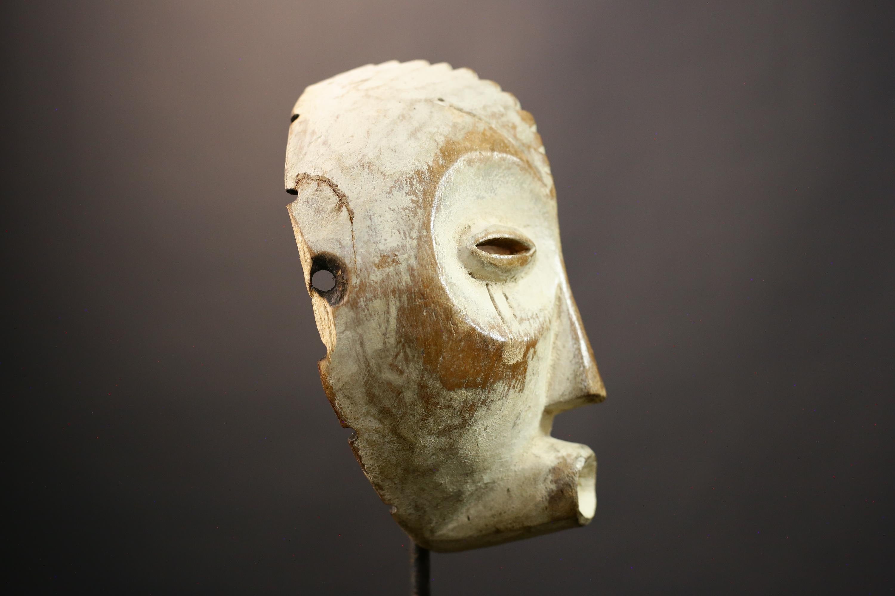 Vintage African Lega Mask Traditional Carved Wall Hanging Art Unique Home Decor for Cultural Elegance and Artistic Interior Design-G3617
