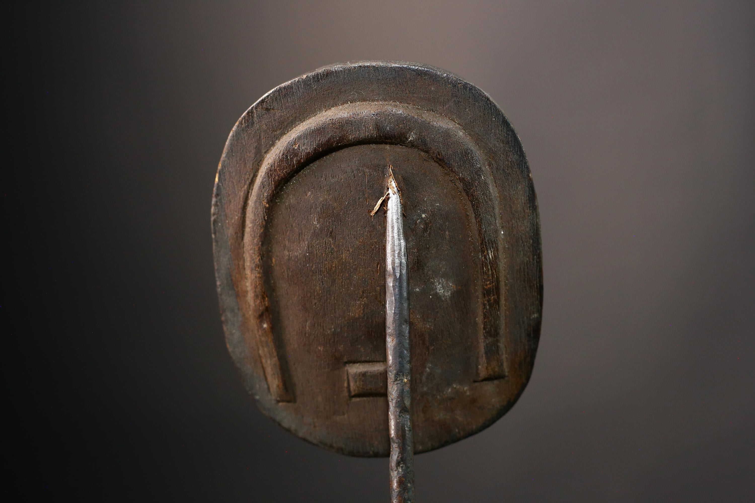 African Tribal Face Sun Mask from Eket, Nigeria Vintage Art Piece Rare Wall Decor for Unique Cultural Aesthetic and Home Style -G3608