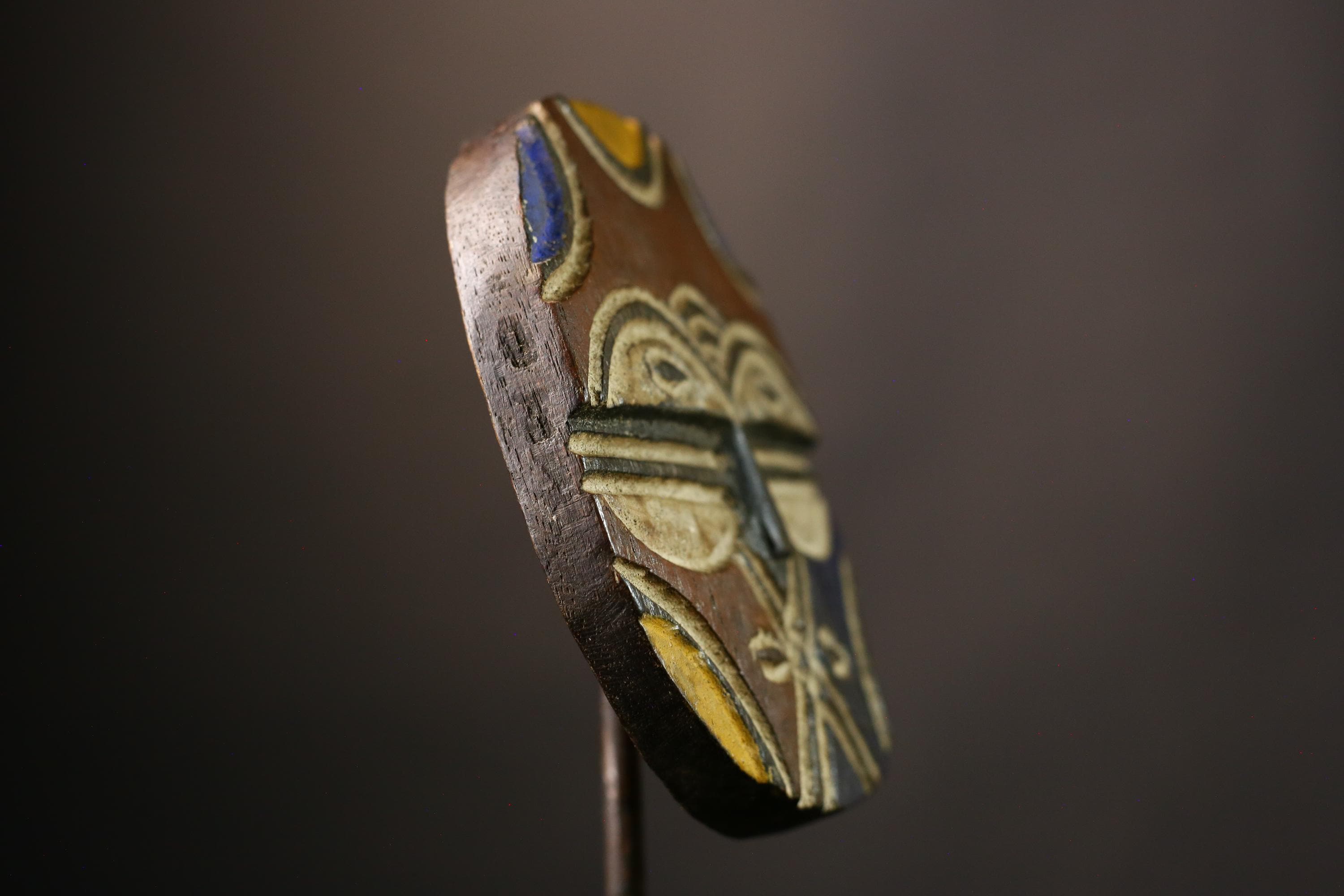 African Tribal Face Sun Mask from Eket, Nigeria Vintage Art Piece Rare Wall Decor for Unique Cultural Aesthetic and Home Style -G3607