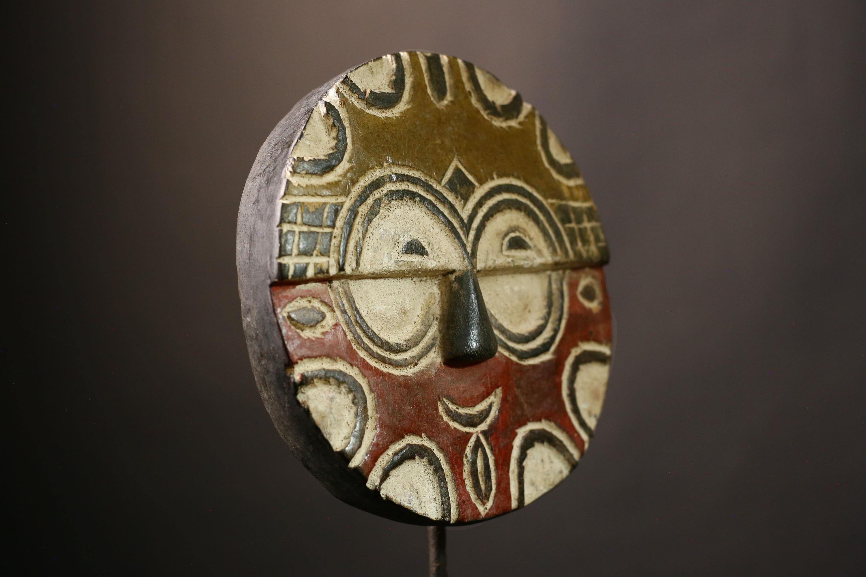 African Hand Moon Mask Antique Ekpo Eket African Wooden Mask Handcrafted Wall Hanging Decorative Art Tribal Home Decor & Cultural -G3631