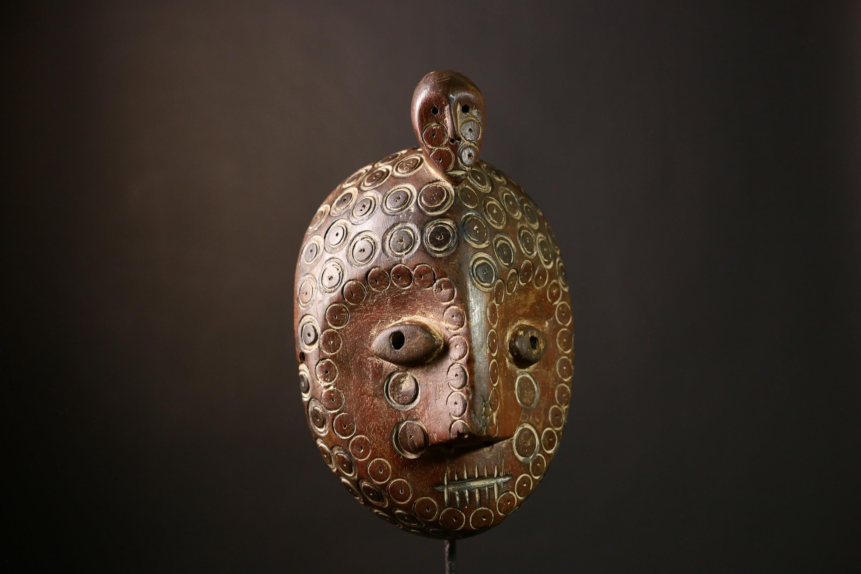 African Lega Mask Wall Art – Vintage Lulua Tribal Wooden Carving, Unique Ethnic Decor for Home, Art Objects & Collectibles-G3926