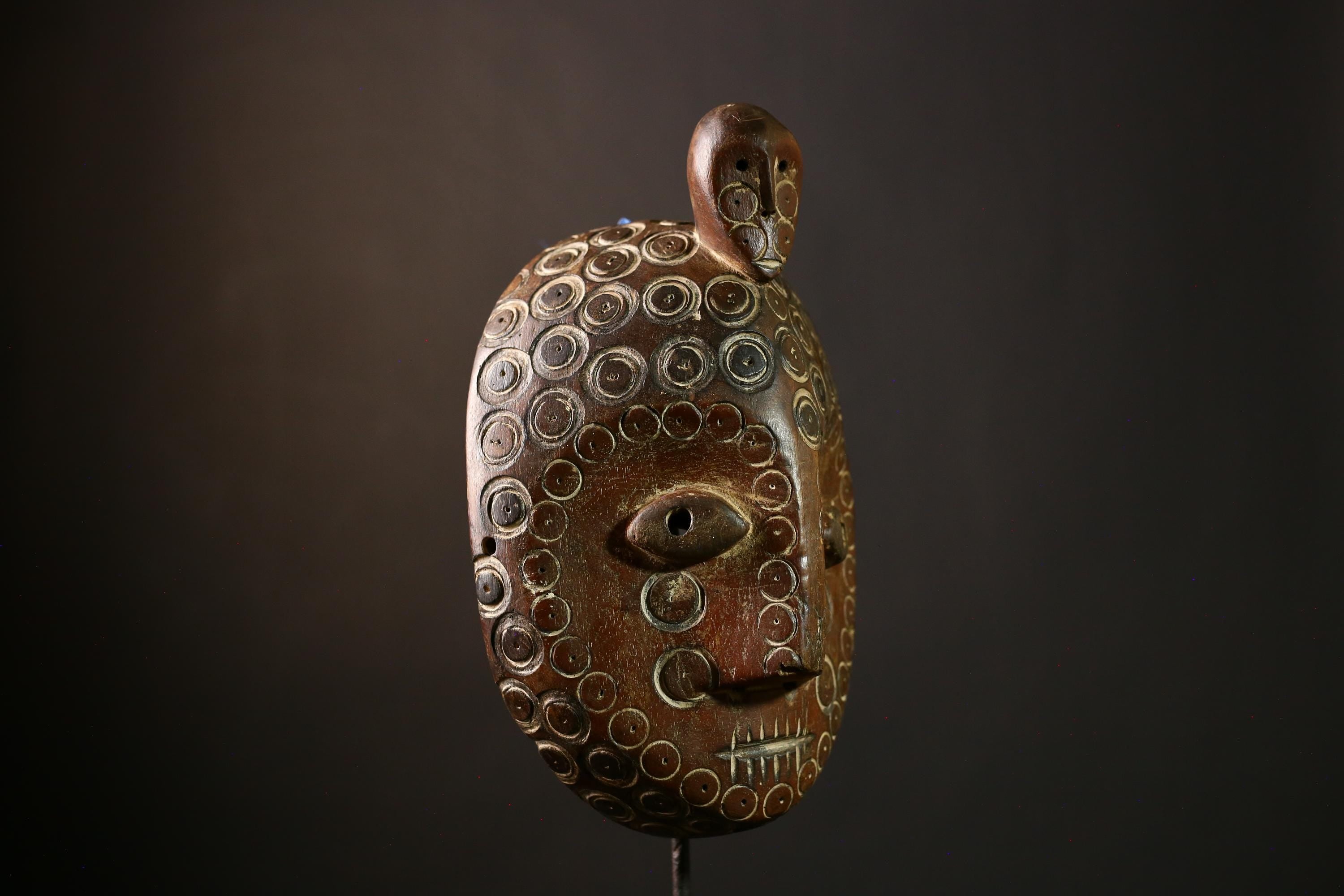 African Lega Mask Wall Art – Vintage Lulua Tribal Wooden Carving, Unique Ethnic Decor for Home, Art Objects & Collectibles-G3926