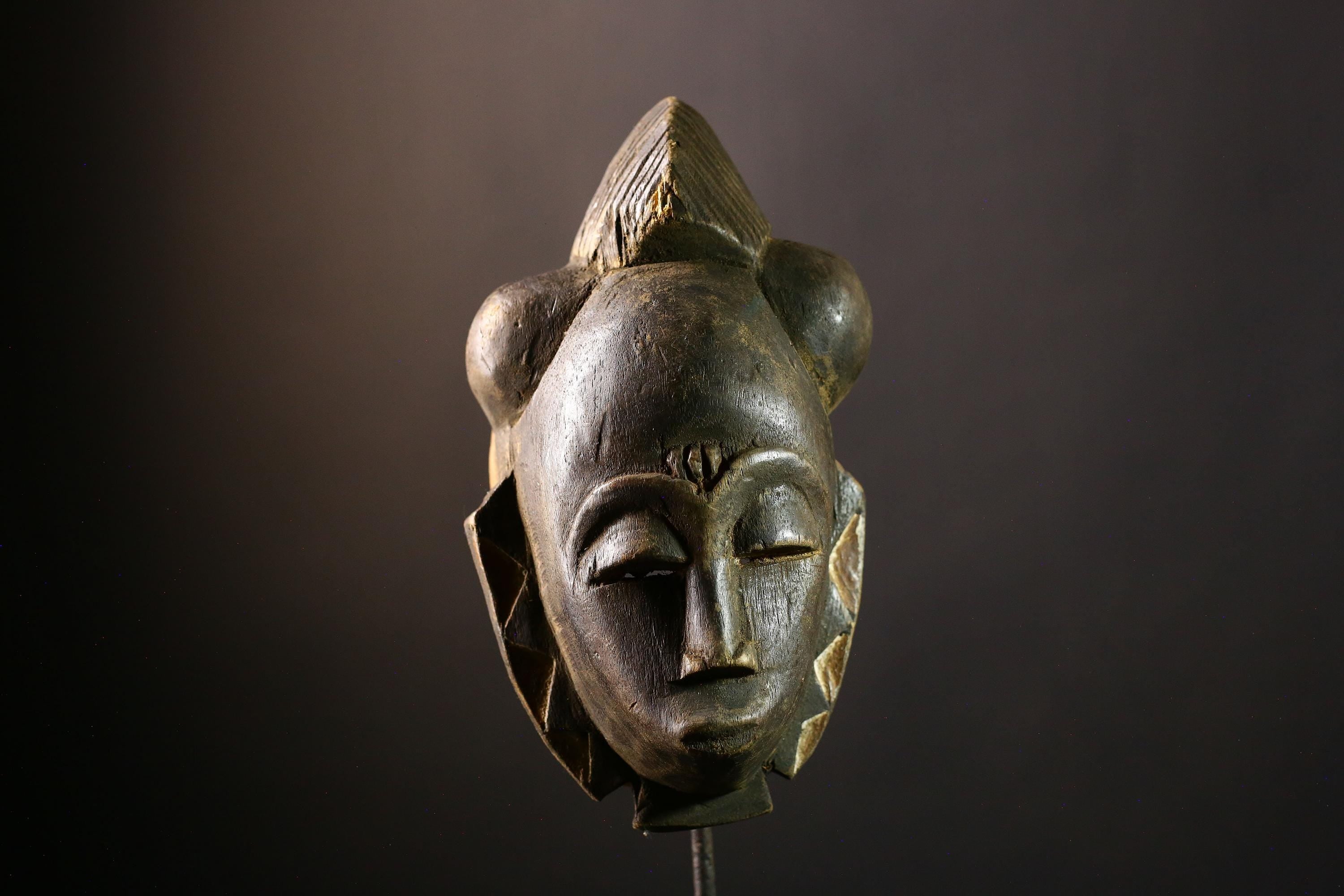 African Mask Baule Yaure - Vintage Hand-Carved Wooden Tribal Face Wall Art Decor, Unique Home Collectibles and Cultural Sculpture- 5266