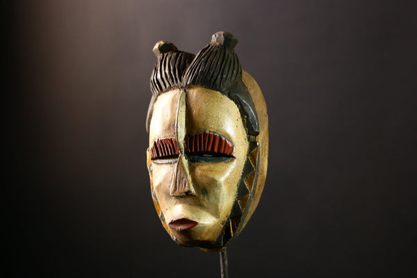 African Mask Guro - Unique Hand-Carved Wooden Wall Art, Tribal Decor Sculpture for Home, Collectibles, Cultural Heritage-5250