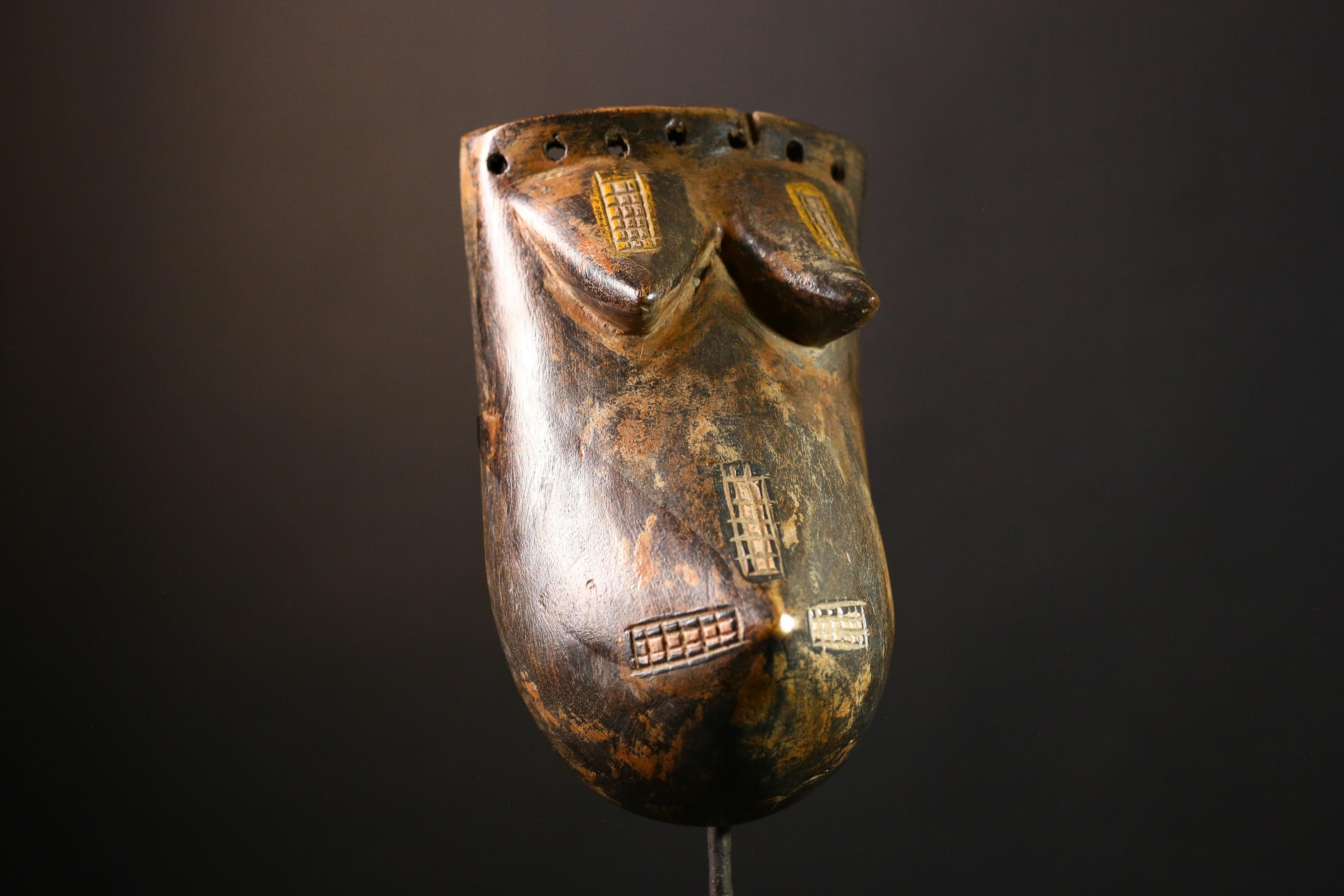 African Mask Handcrafted Makonde Art - Unique Wooden Sculpture, Authentic Tribal Decor for Home, Wall Art Collectors and Enthusiasts -G3692