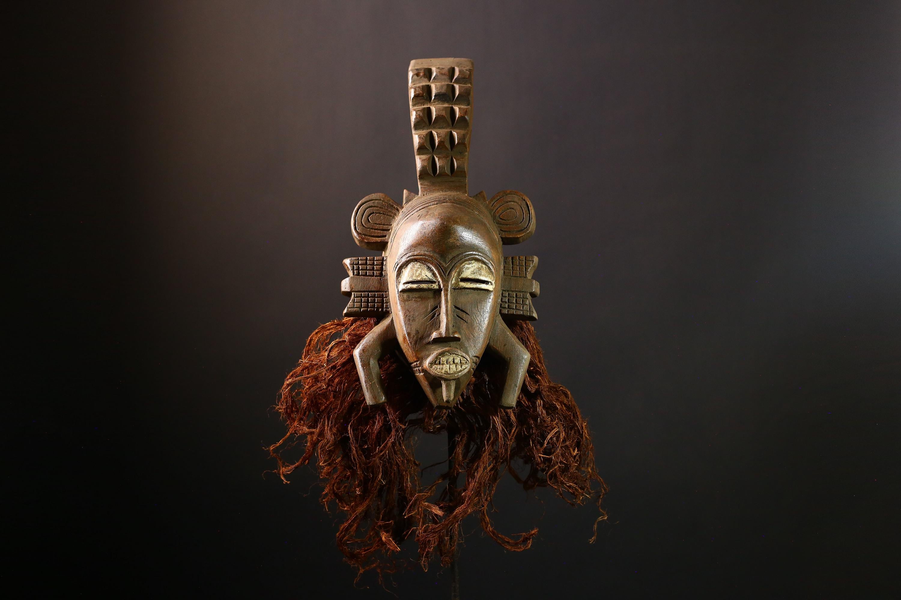 African Mask Vintage Senufo Kpelie Tribal Face Art - Hand-Carved Wooden Wall Decor, Unique Cultural Sculpture for Home Accent -G3685