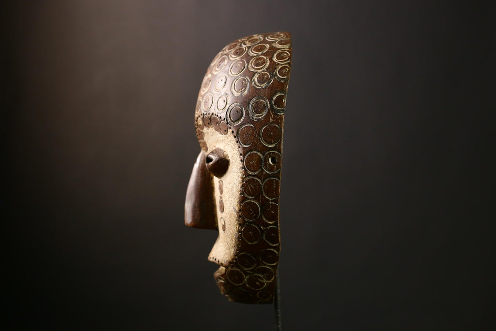 African Bwami Mask - Unique Handcrafted Wooden Tribal Wall Art from Congo, Ethnic Sculpture for Home Decor and Collectors-G3970