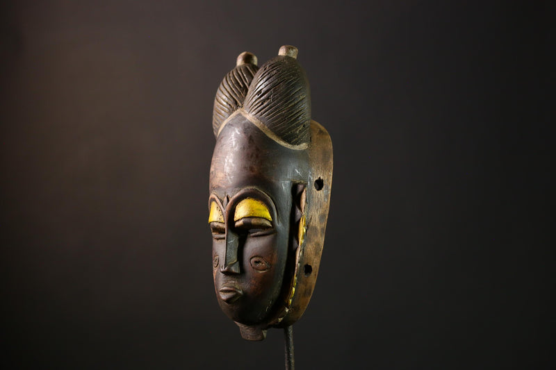 African Guro Mask - Vintage Wood Carved Tribal Face Art, Unique Wall Hanging Decor, Handcrafted Ethnic Sculpture for Collectors-G3959