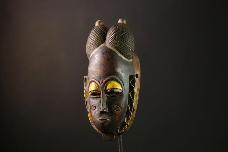 African Guro Mask - Vintage Wood Carved Tribal Face Art, Unique Wall Hanging Decor, Handcrafted Ethnic Sculpture for Collectors-G3959