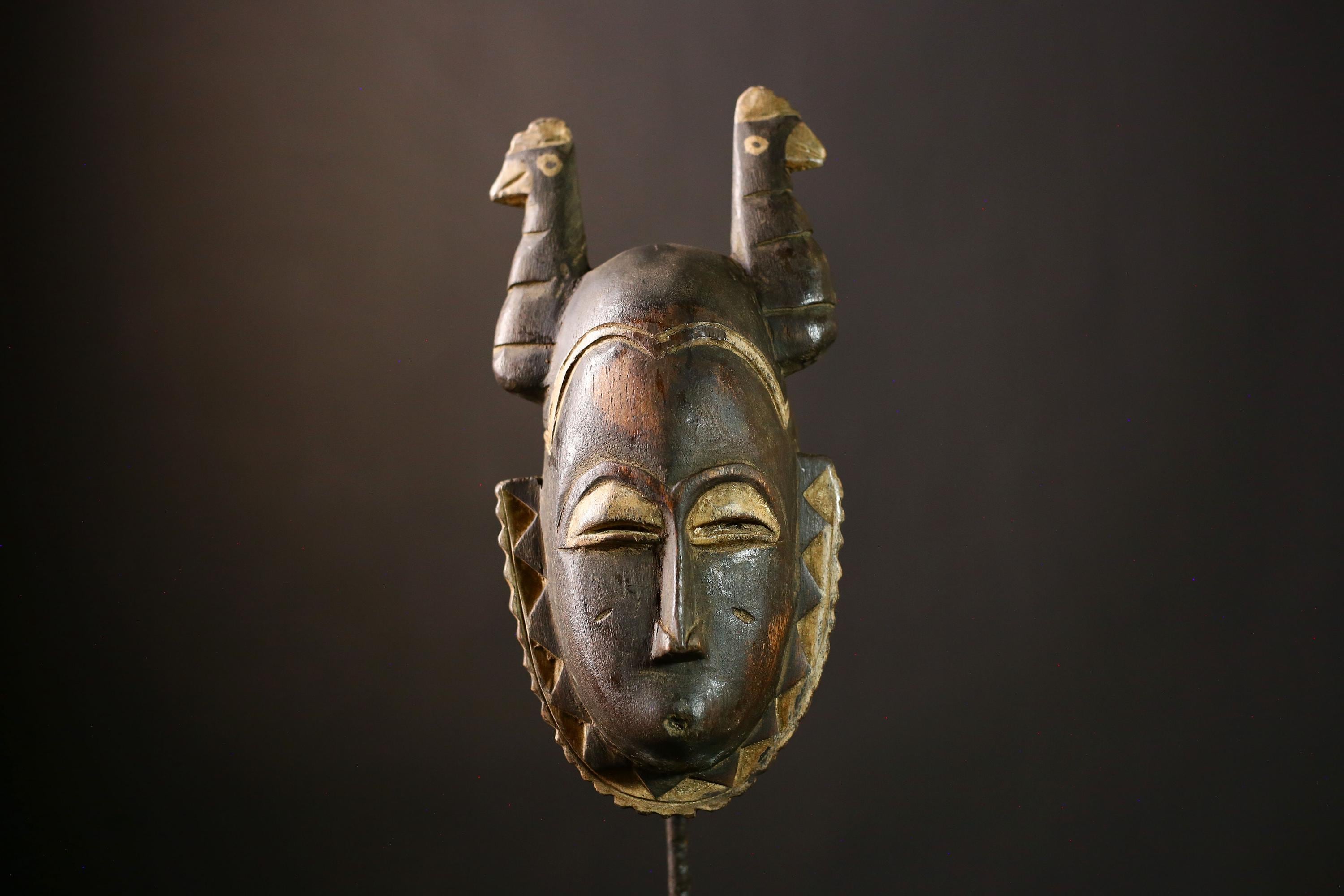 African Mask: Vintage Handcrafted Tribal Wall Decor | Unique Art Object for Home Accent | Authentic Sculpture from Ivory Coast-G4023