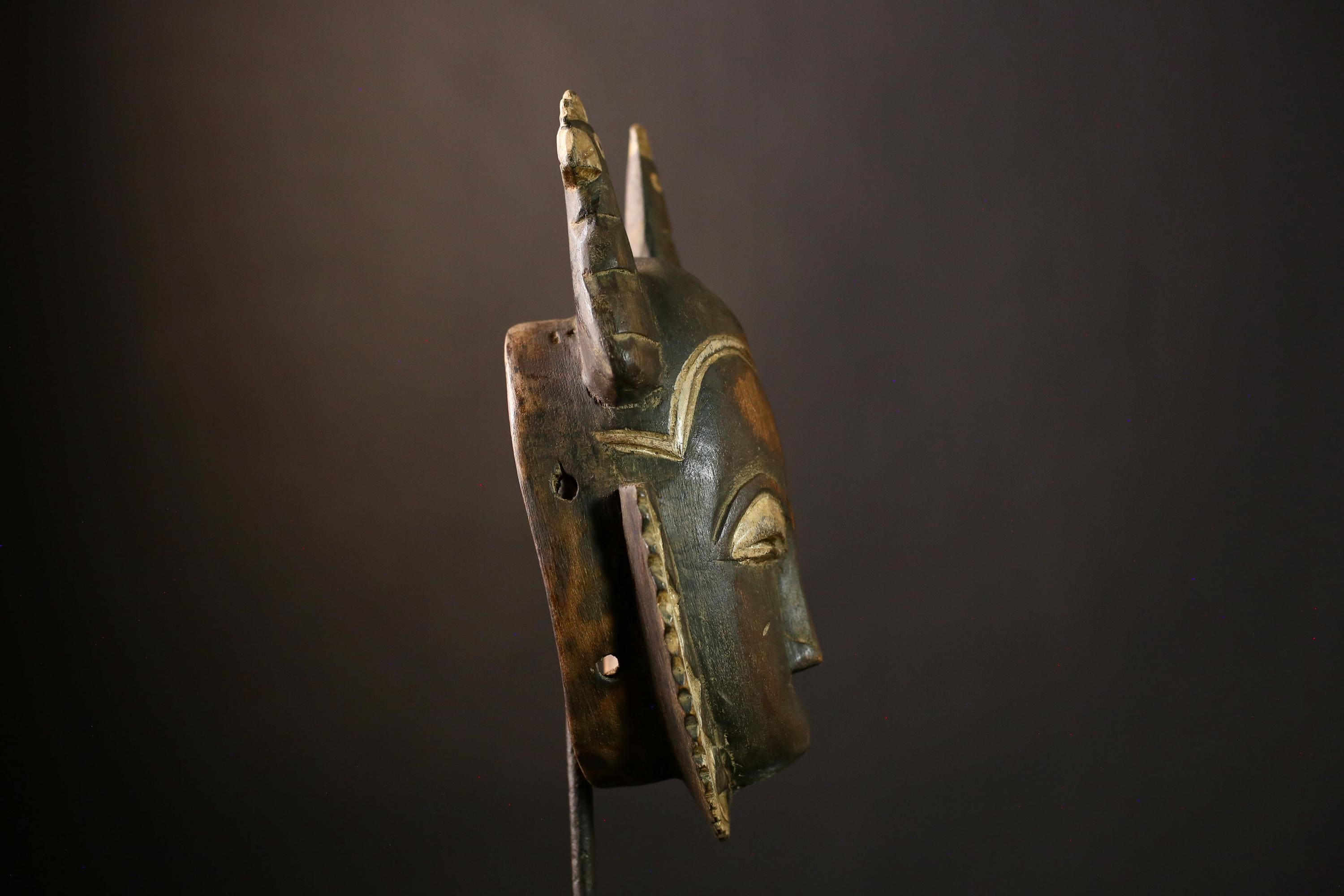 African Mask: Vintage Handcrafted Tribal Wall Decor | Unique Art Object for Home Accent | Authentic Sculpture from Ivory Coast-G4023