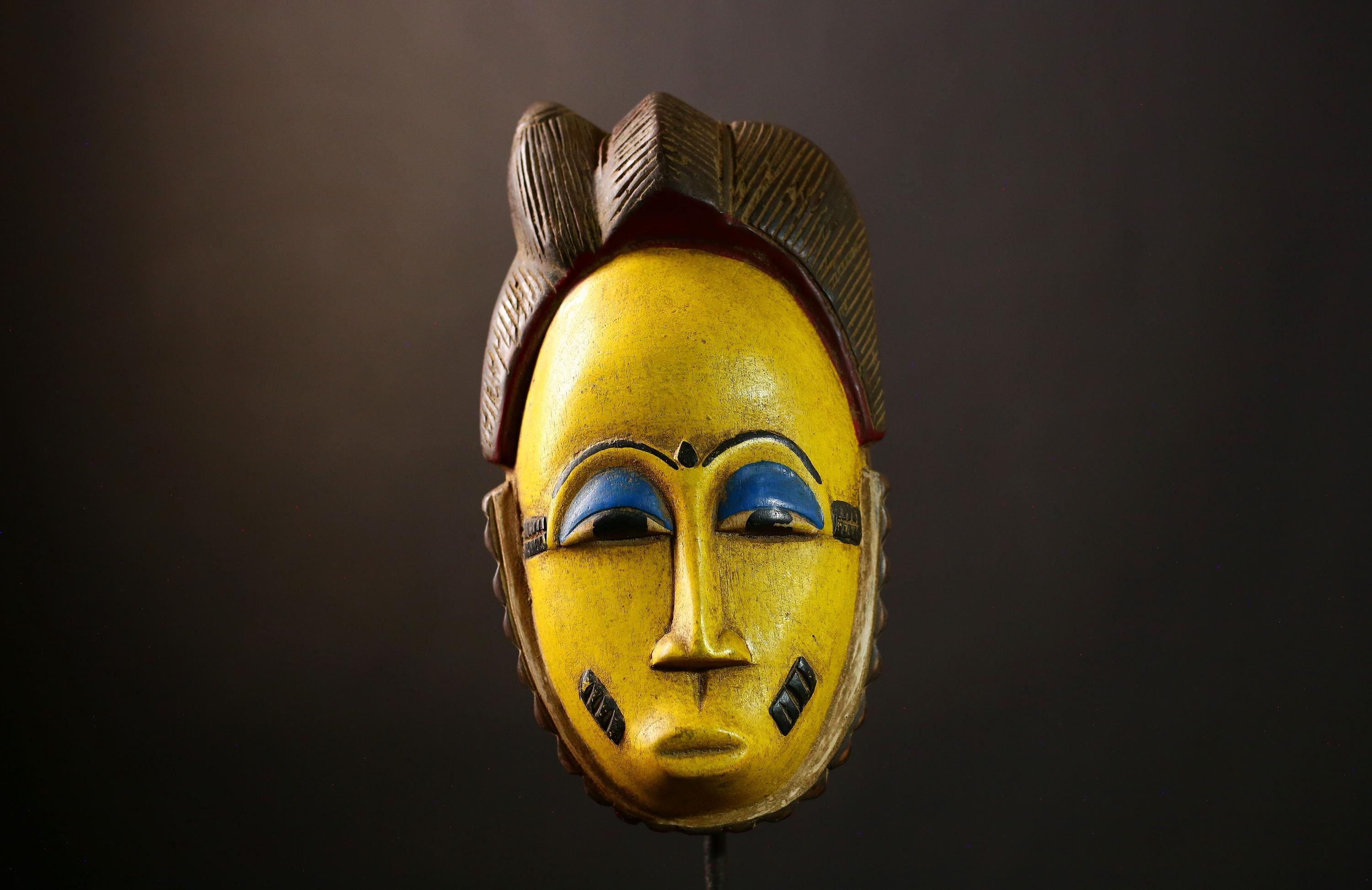 African Yaure Guro Mask: Antique Wooden Art from Liberia | Unique Wall Décor for Home | Authentic Tribal Sculpture for Collectors-G4016