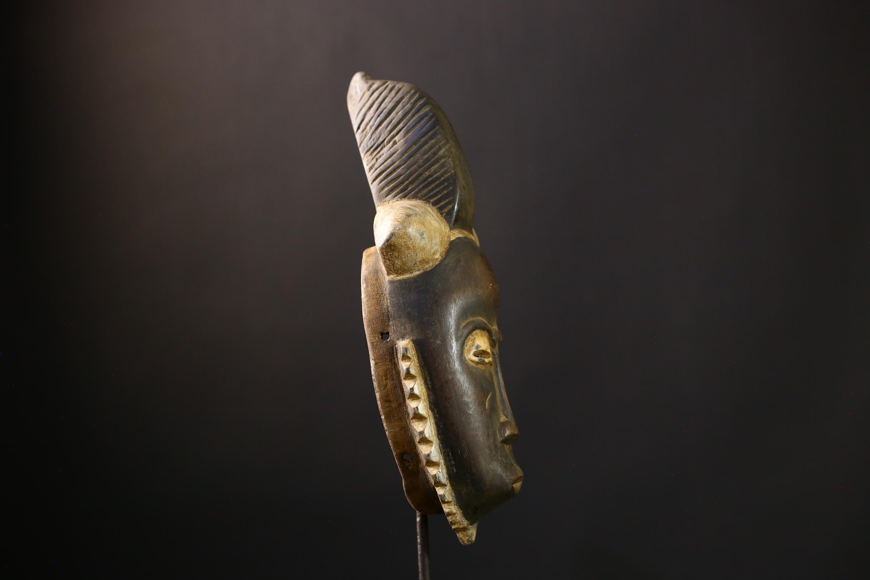 African Mask -Vintage Guro Tribal Art Handcrafted Wooden Ceremonial Sculpture, Authentic Ethnic Decor for Collectors and Home Display.-G3836