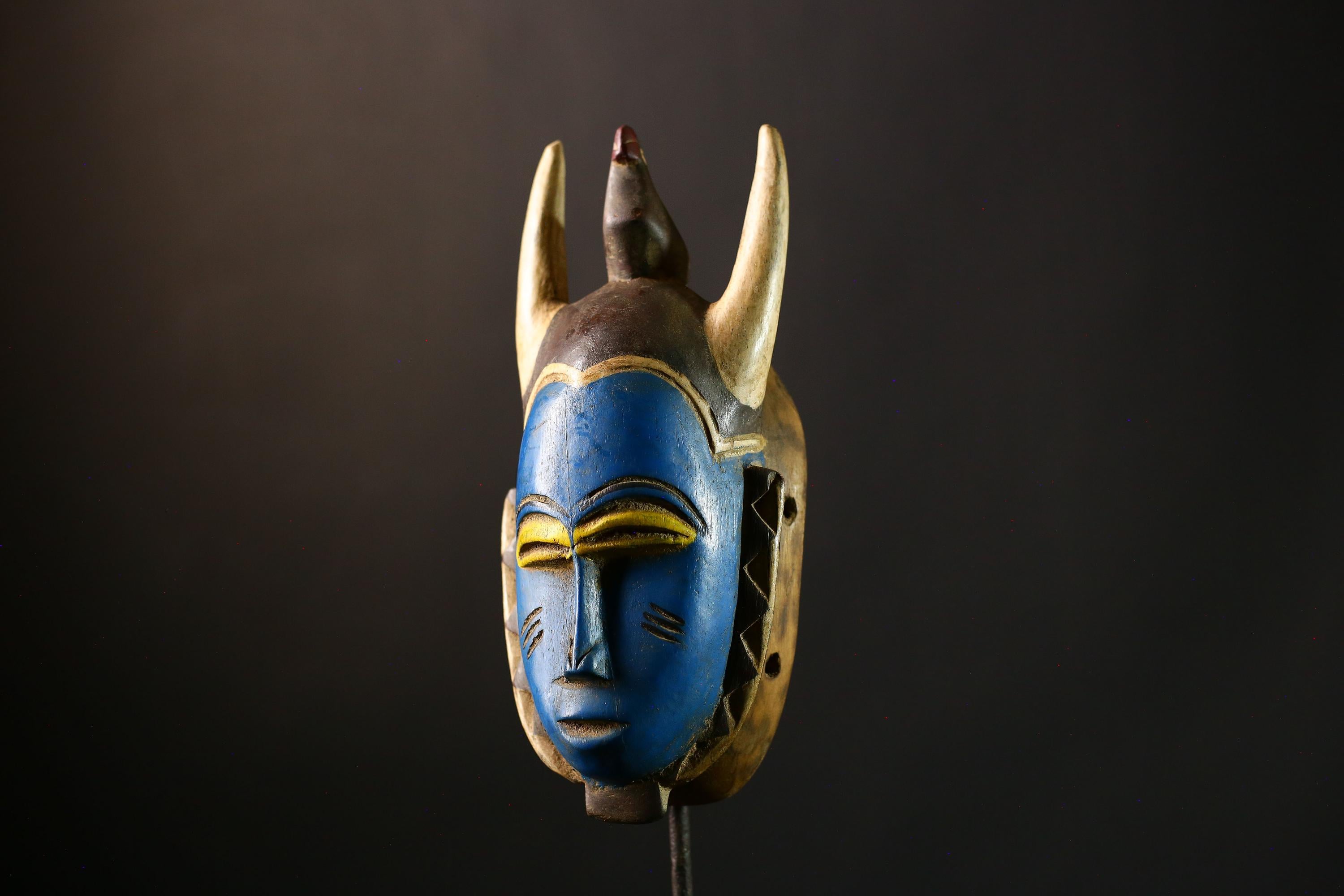 African Wooden Antique Gray Baule Mask African Tribal Wooden Wall Hanging Guro Yaure Art G3852