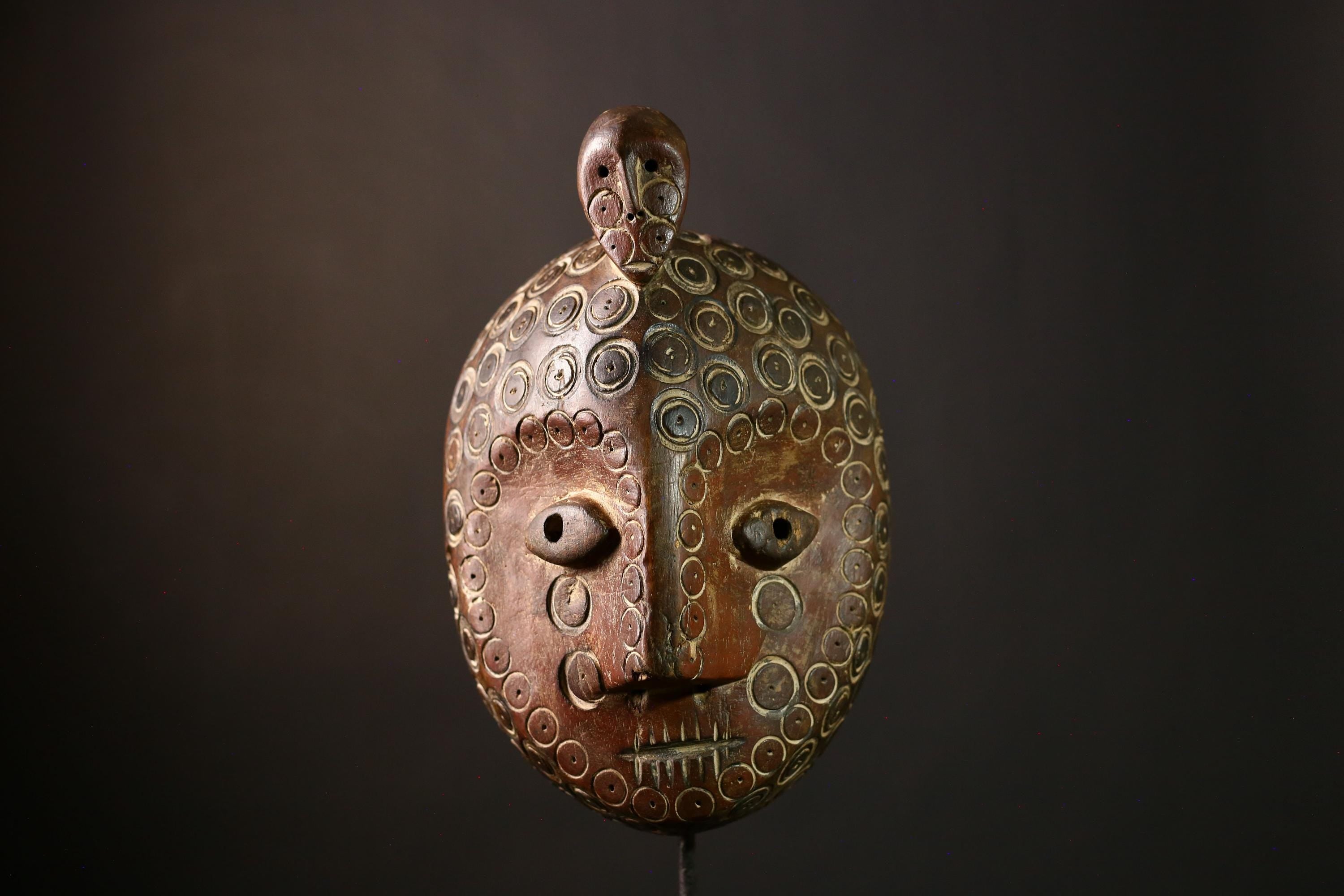 African Lega Mask Wall Art – Vintage Lulua Tribal Wooden Carving, Unique Ethnic Decor for Home, Art Objects & Collectibles-G3926