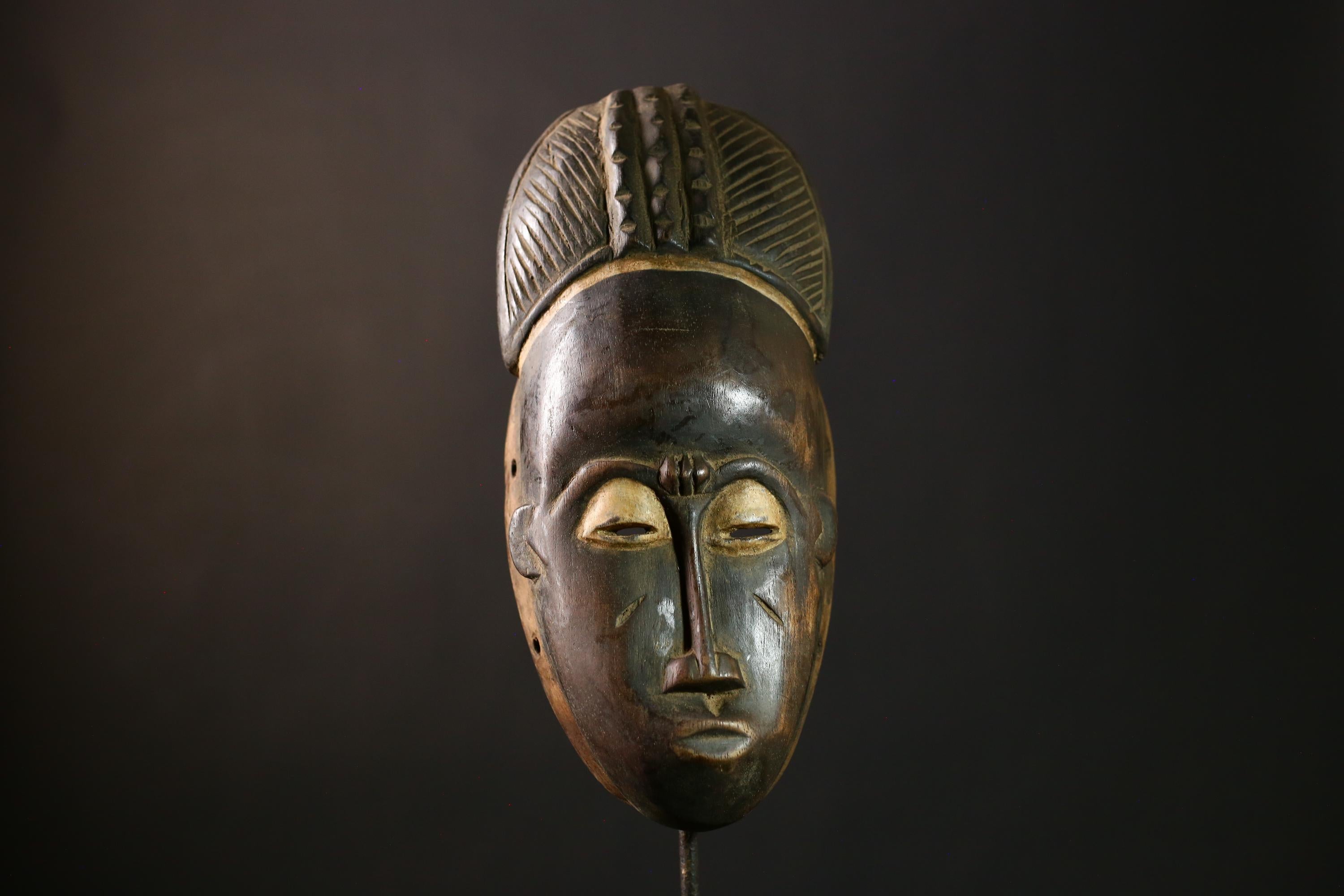 African Guro Mask - Vintage Wood Carved Tribal Face Art, Unique African Wall Decor, Handcrafted Collectible Sculpture for Home-G3958