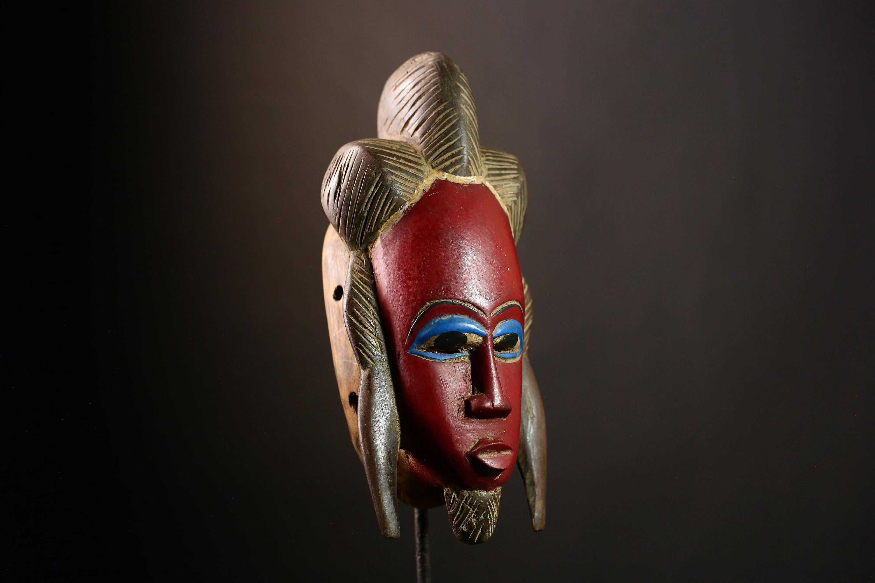 African Guro Mask - Handmade Tribal Wall Art, Unique Home Décor, Ethnic Face Mask Sculpture, Collectible Mask for Wall Display-G4026