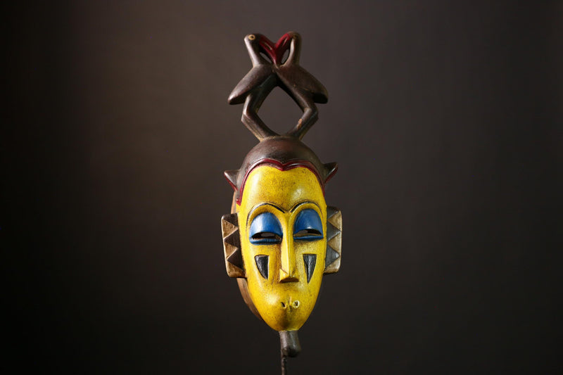 African Guro Mask – Rare Antique Handcrafted Wood Art Object, Unique Wall Decor for Home or Office, Collectible Sculpture Piece-G4032