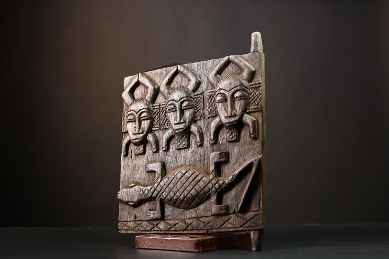 Exquisite Hand-Carved Yoruba Granary Door Statue - Unique African Wall Hanging Décor Accent - Cultural Artistry Home Decoration-G4029