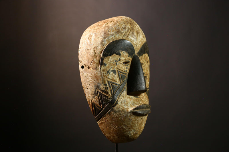 African Mask Collectible Hand-Carved Wood Fang Wall Hanging Art Piece-9465