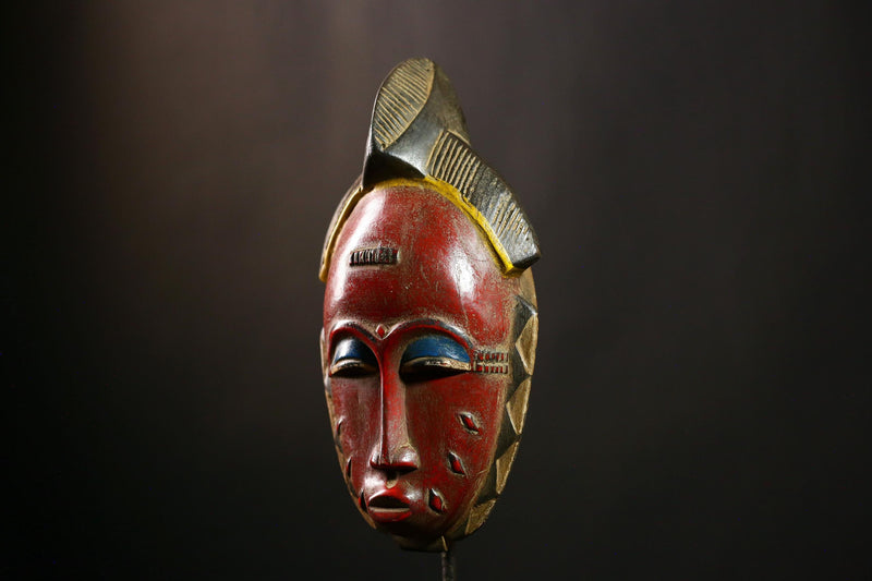 African Guro Mask Antique Handcrafted Wood Wall Art Sculpture Collectible -G4113