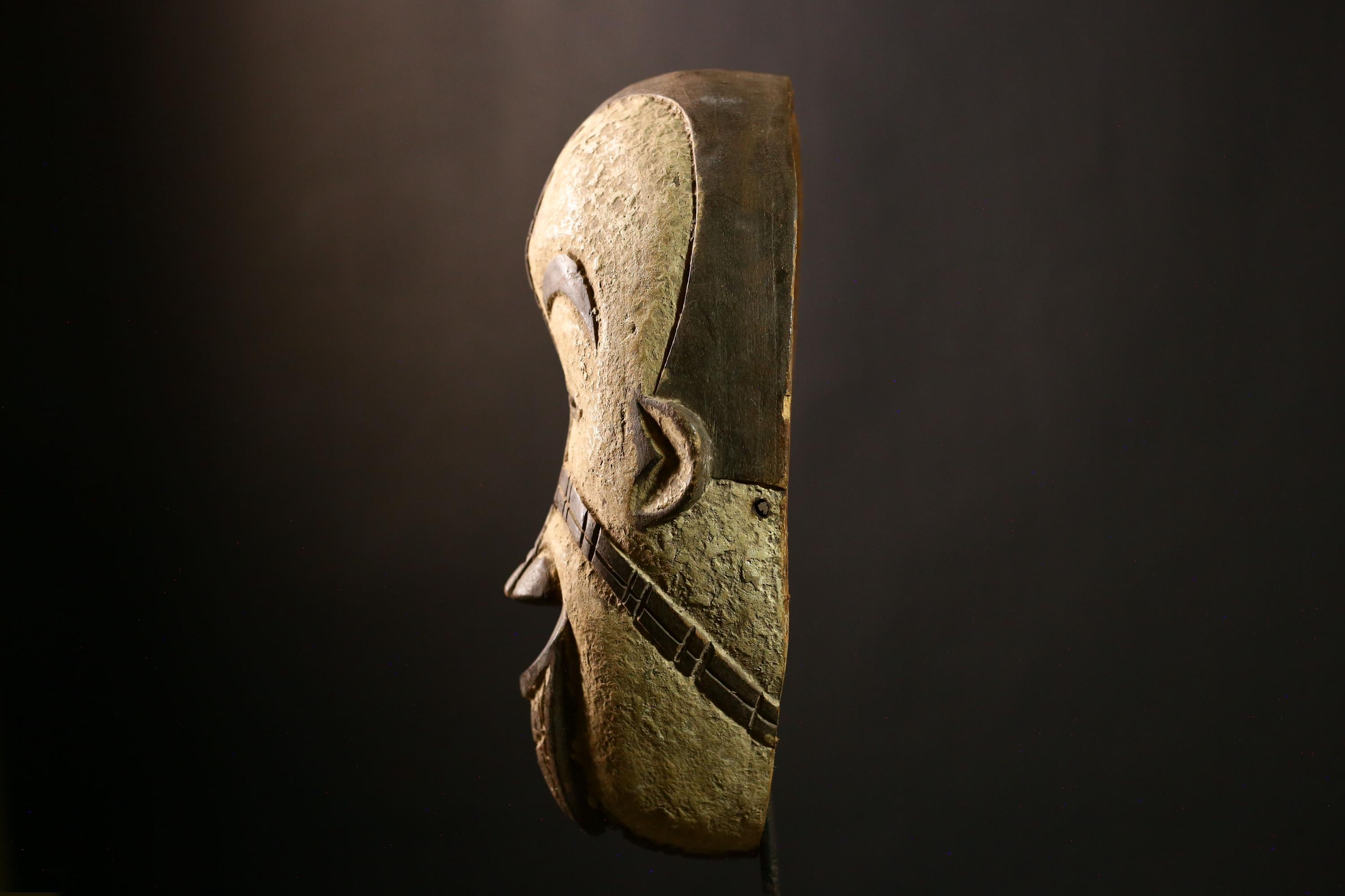 African BEGA mask Hand Carved Wood Tribal Wall Hanging Decor Art Piece -2752