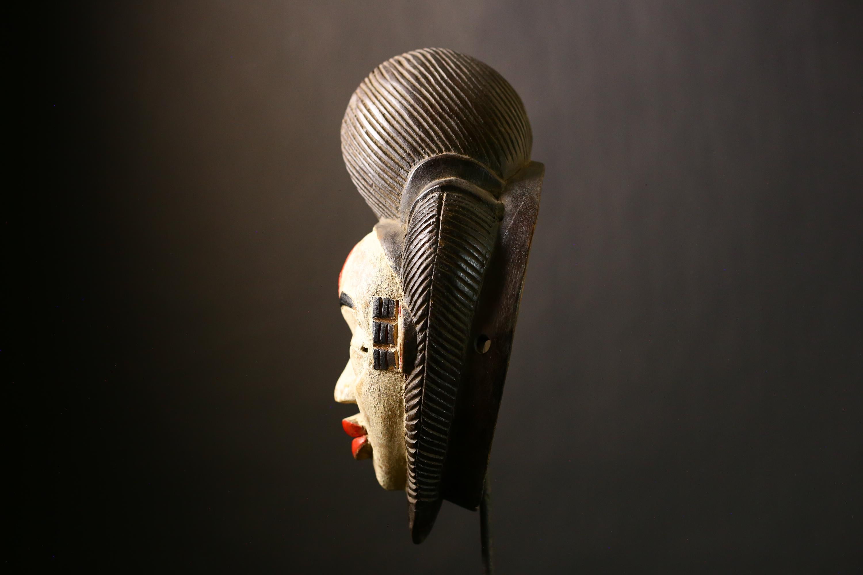 African Bapunu Tribal Mask Wood Gabon Distinctive Face Wall Decor Handmade Sculpture Authentic Ceremonial Traditional Home Decoration-G4319