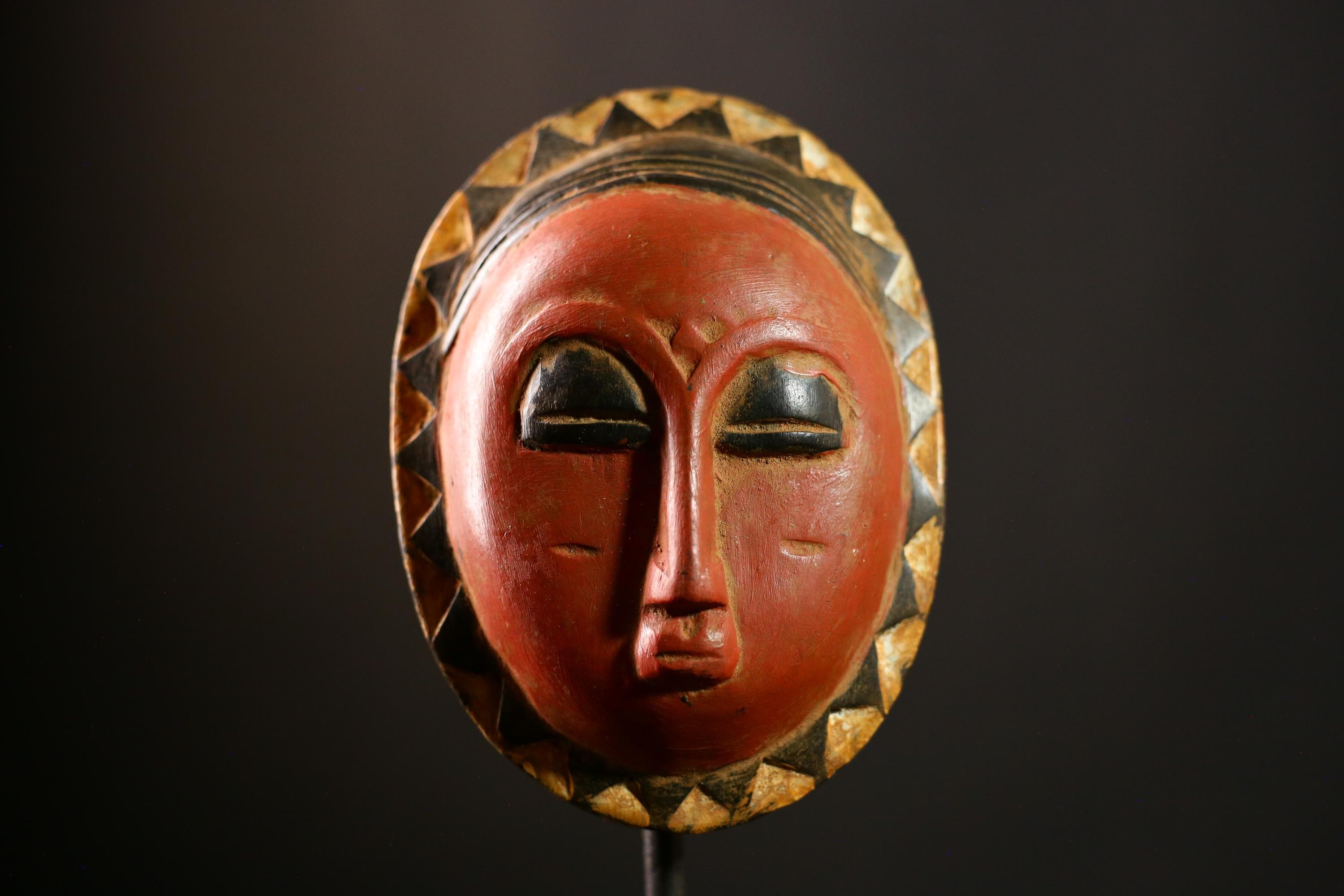 African Sun Mask Tribal Face Art Eket Nigeria Rare Vintage Collectible-8609