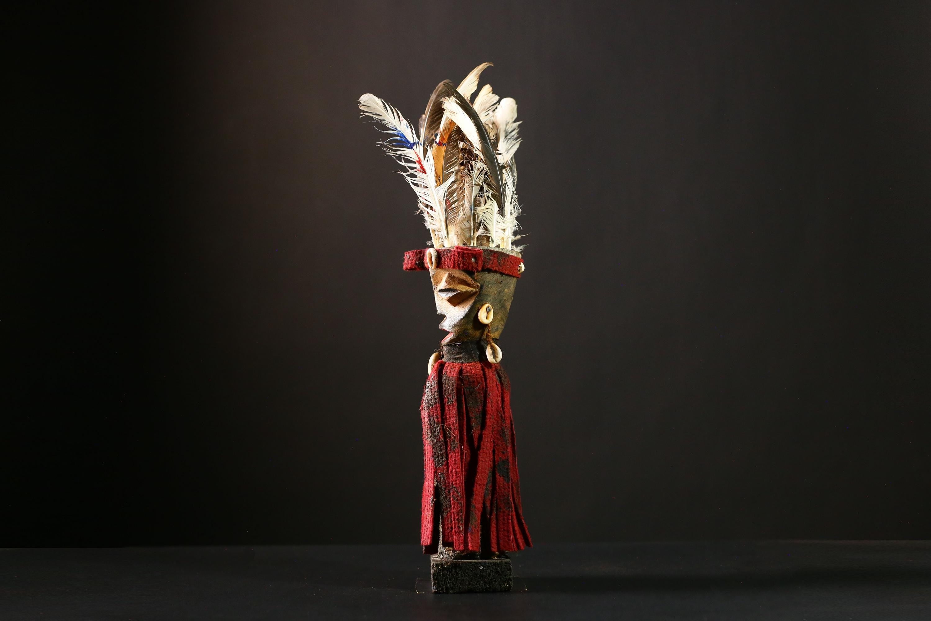 African Nkisi Nkondi Statue Tribal Nail Fetish Power Figure Wood Carving-G4199