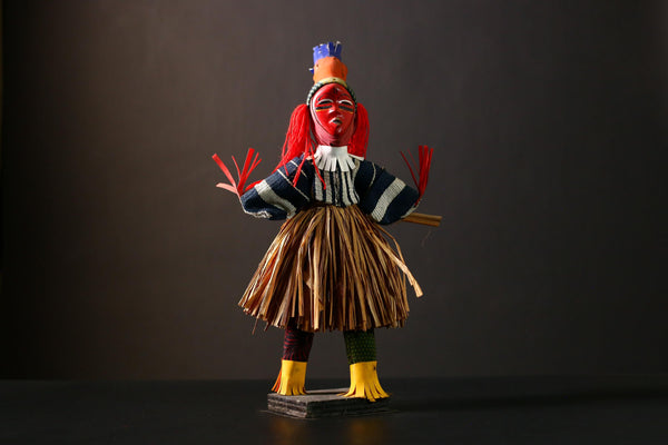 African Doll Handmade Ritual Dancing Kachina Grass Skirt , Medicine Doll-G4261