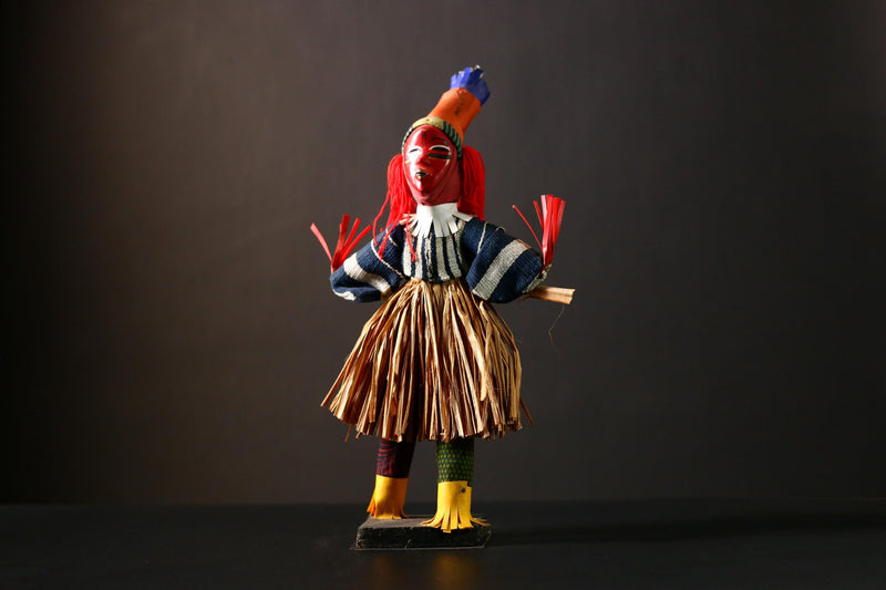 African Doll Handmade Ritual Dancing Kachina Grass Skirt , Medicine Doll-G4261