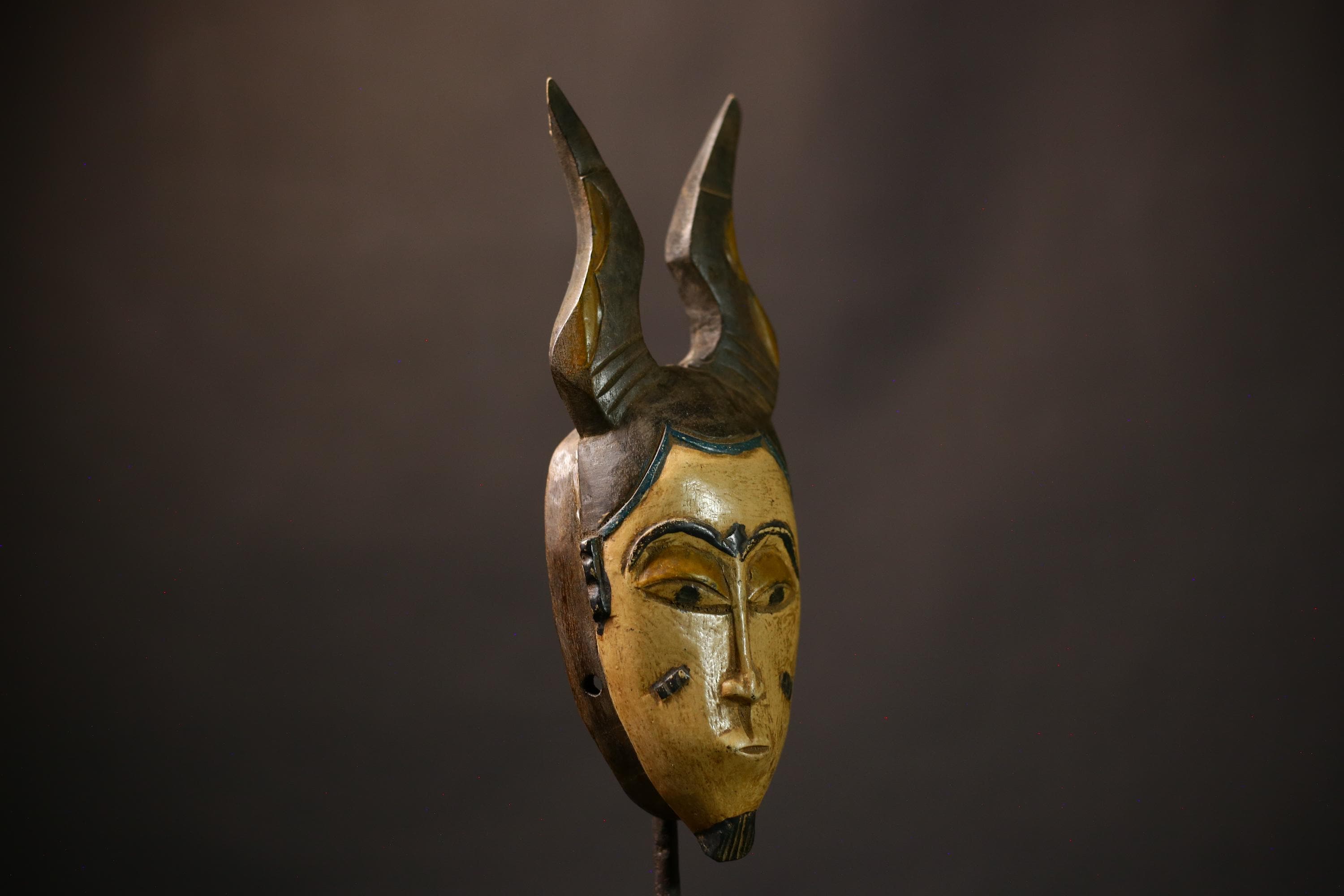 African Vintage Baule Mask Tribal Wood Wall Art The Guro Tribe | Unique Ethnic Decor | Handmade Artisan Piece | Cultural Wall Hanging-9258