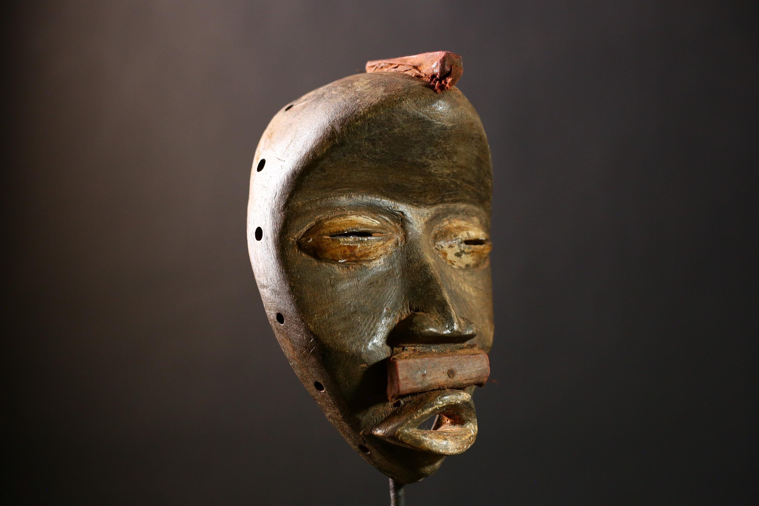 African mask Handcrafted Tribal Wooden Mask, Vintage Carved Wall Hanging Art, Antique Ethnic Face Decor-5028