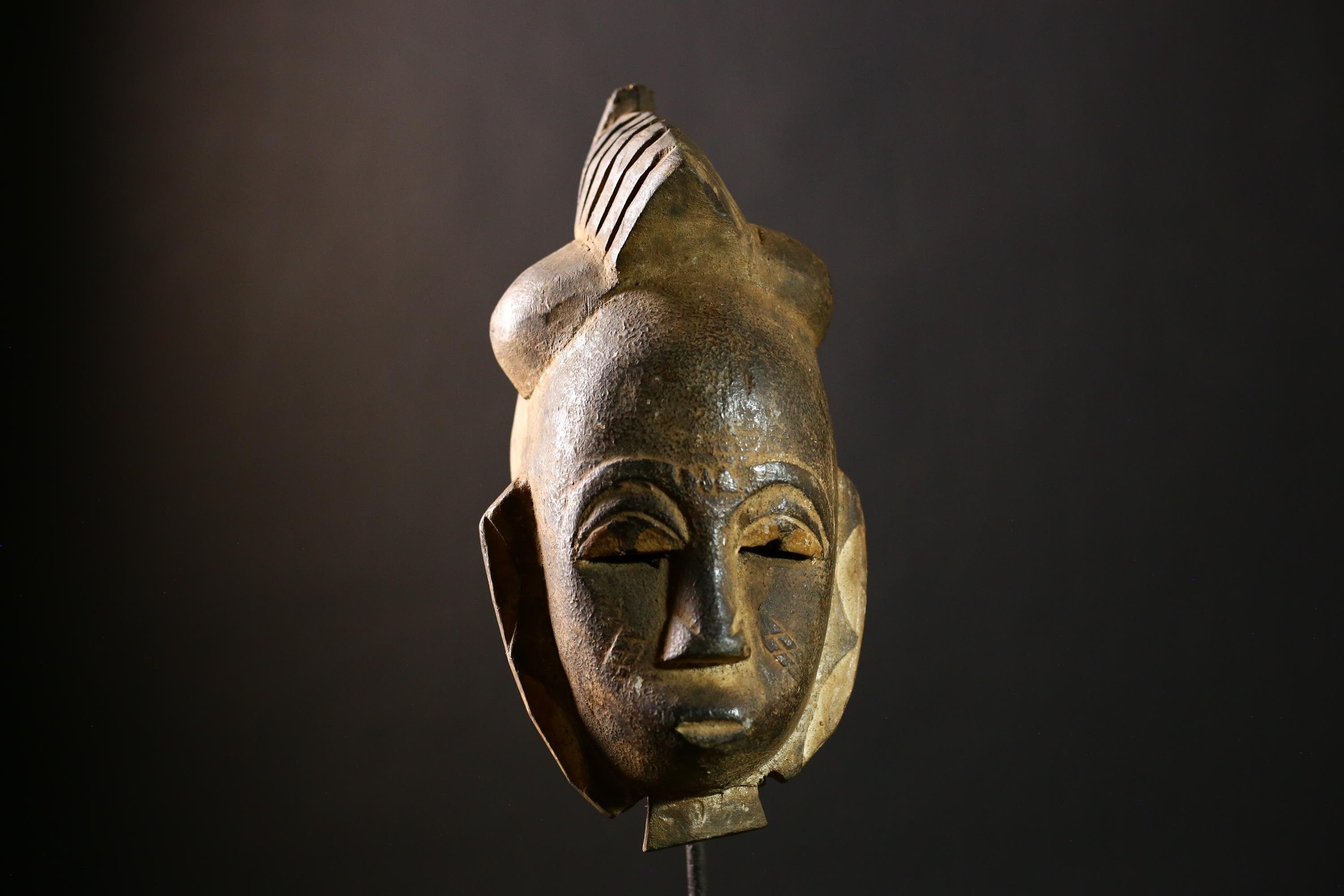 Authentic African Guro Mask Tribal Art Vintage Collectible for Unique Decorative Wall Accent and Rare Cultural Home Decor-5647