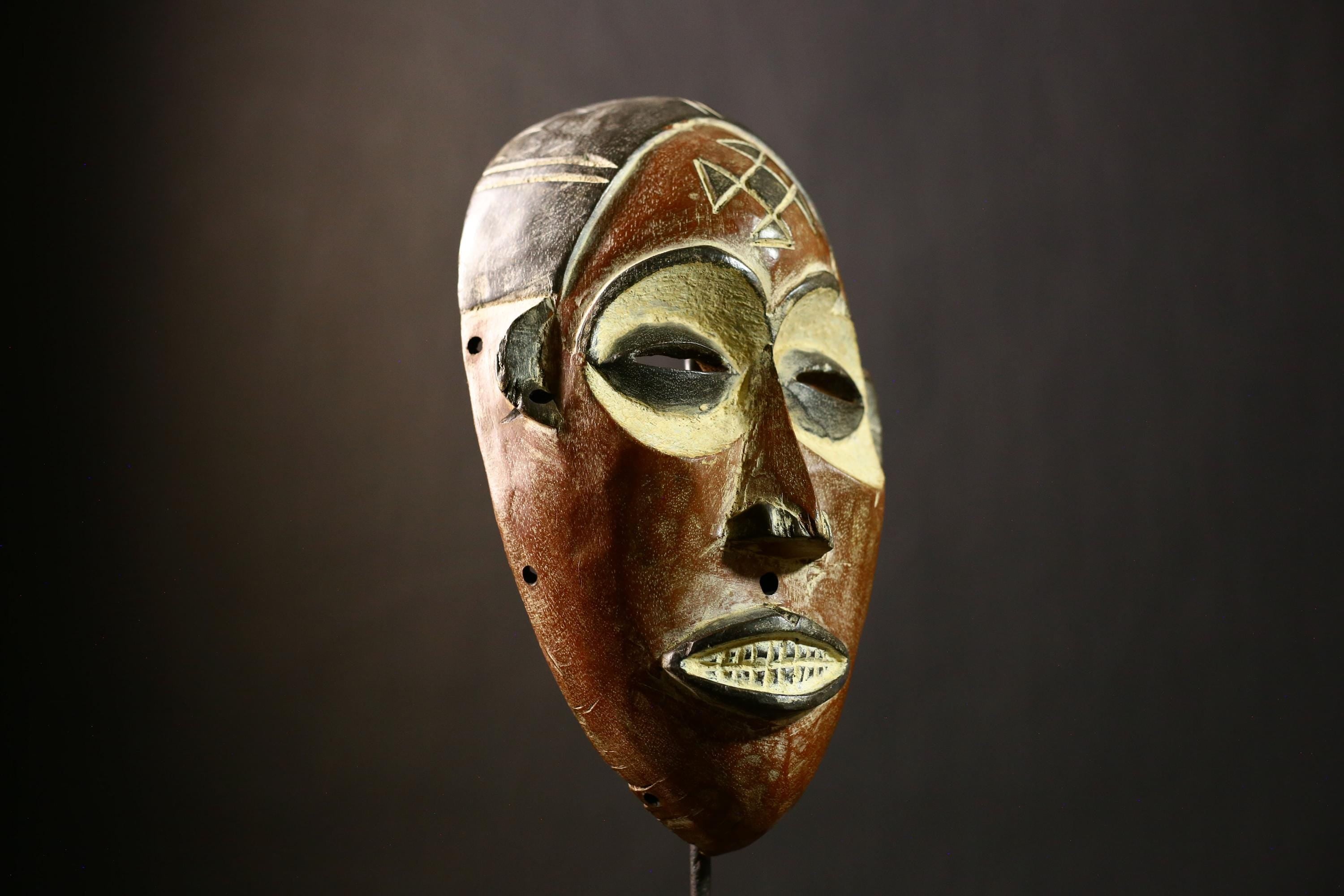 African Antique Chokwe Tribal Mask Hand Carved Wooden Art Wall Decor Unique Ethnic Sculpture-G4335