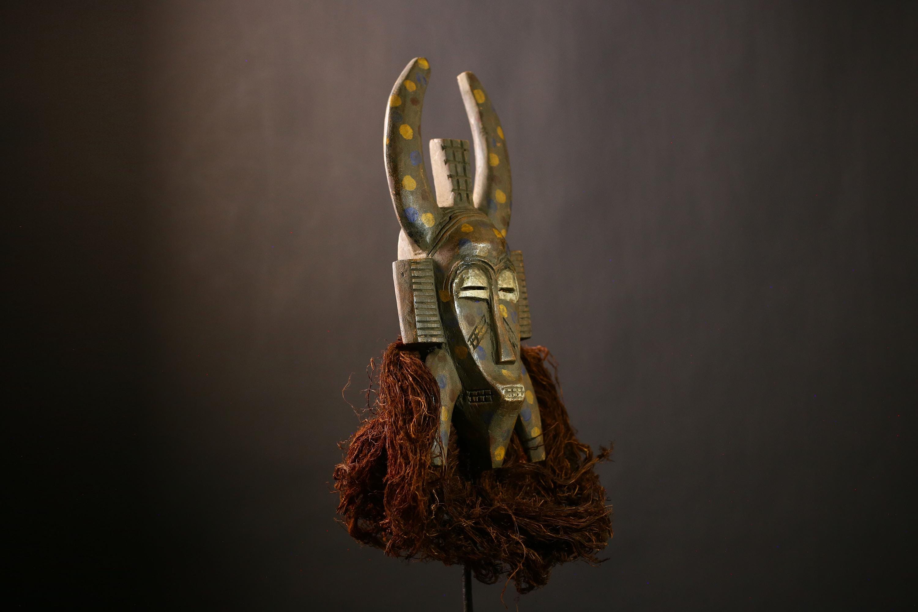 Hand Carved African Mask | Vintage Guro Wooden Art | Unique Tribal Wall Decoration | Authentic Cultural Mask Display | Home Decor -G4469