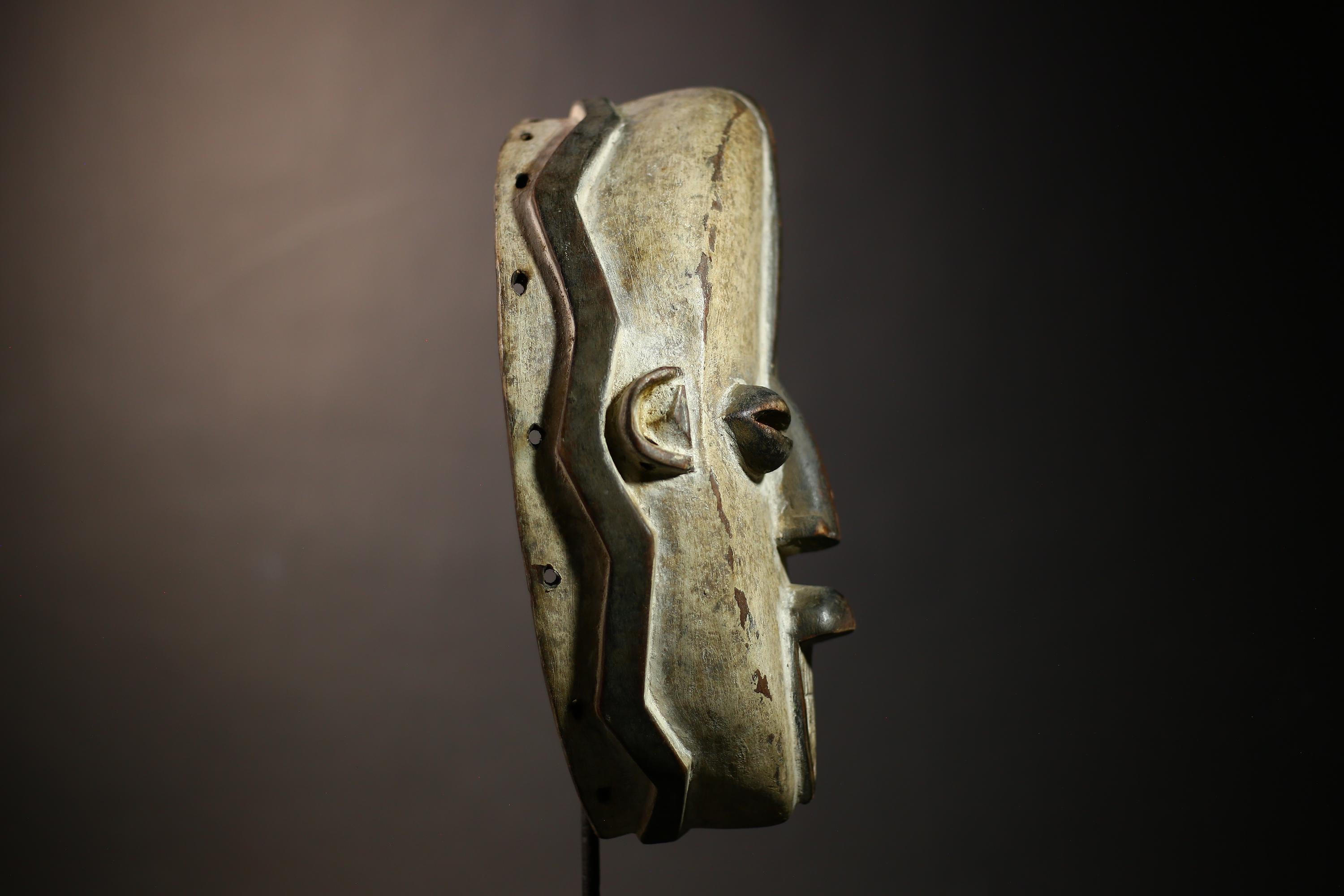 African Ancestor Mask Moghondzi Art | Authentic Gabon Tribal Collectible | Unique Cultural Wall Decor | Handcrafted Heritage Piece-G4660