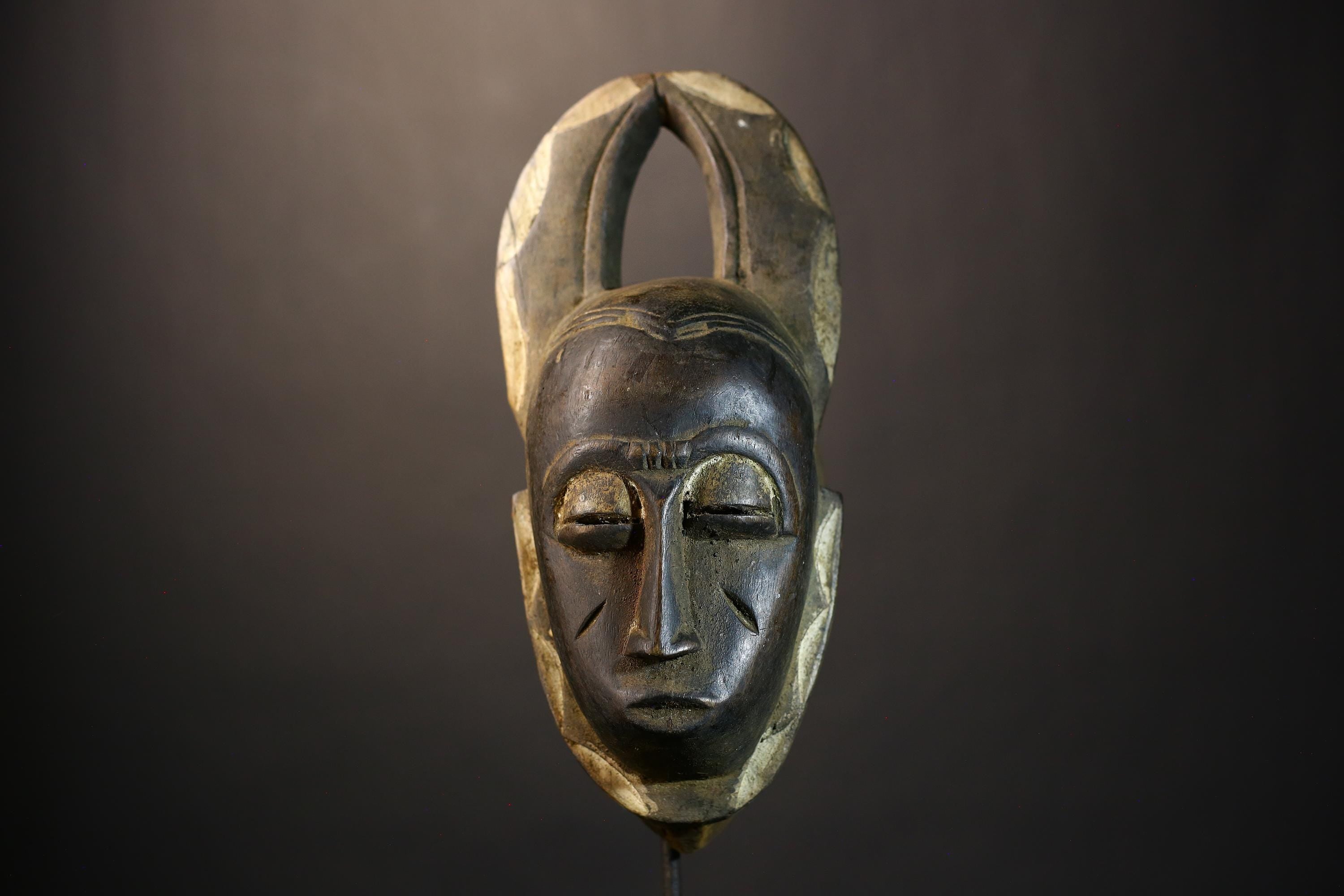 African Hand Carved Vintage Wall Mask from Baule Tribe | Unique Artisan Decor | Authentic African Art Piece for Home-4575