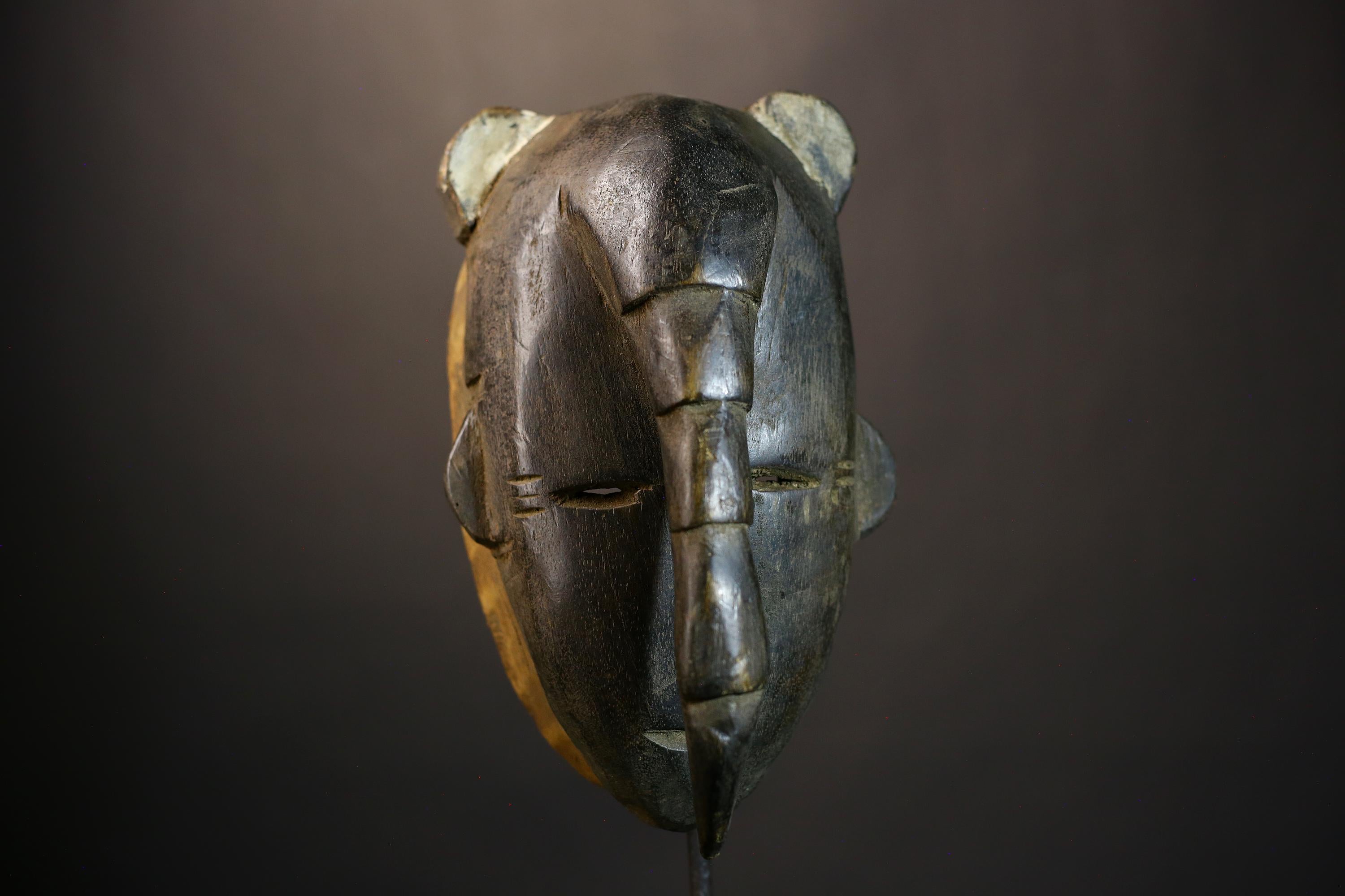 African Elephant Mask | Hand Carved Wooden Art | Unique Tribal Design | Authentic Wall Decor | Cultural African Craft | Exquisite Home -8226