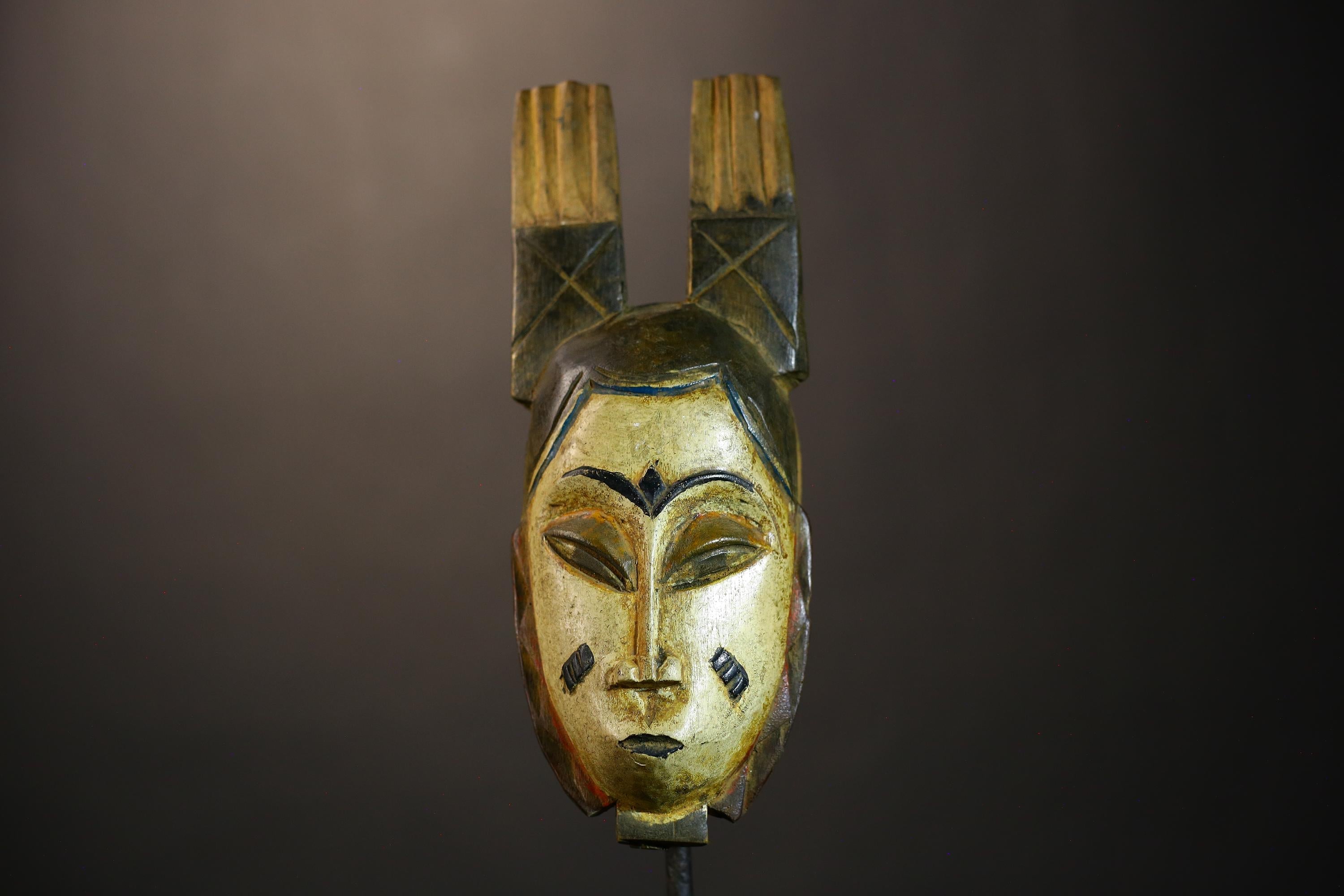 African Tribal Face Mask | Handmade Guro Art | Wood Collectible Piece | Unique Home Decor | Ethnic Wall Accent | Decorative Mask Art-9220