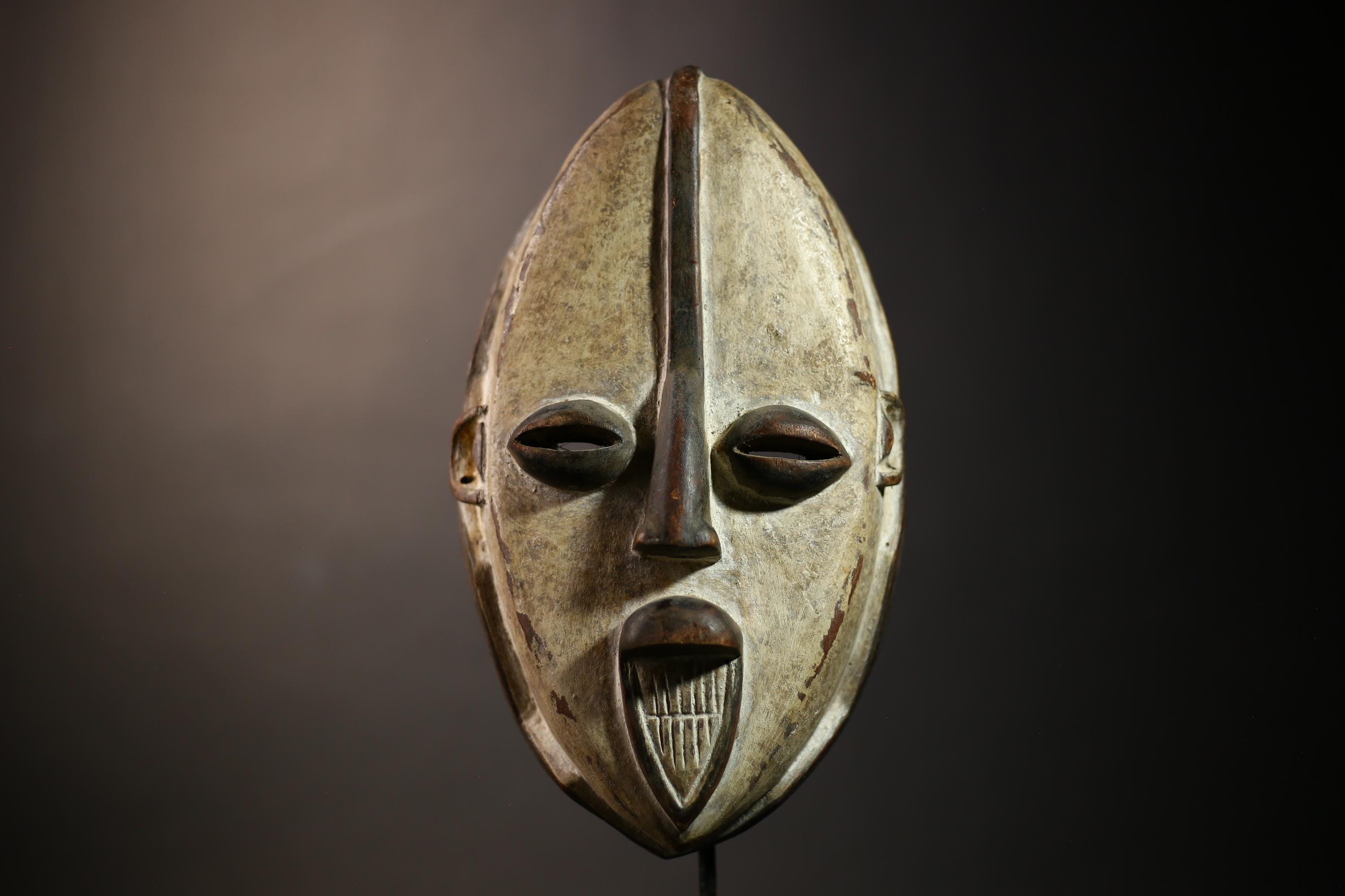 African Ancestor Mask Moghondzi Art | Authentic Gabon Tribal Collectible | Unique Cultural Wall Decor | Handcrafted Heritage Piece-G4660