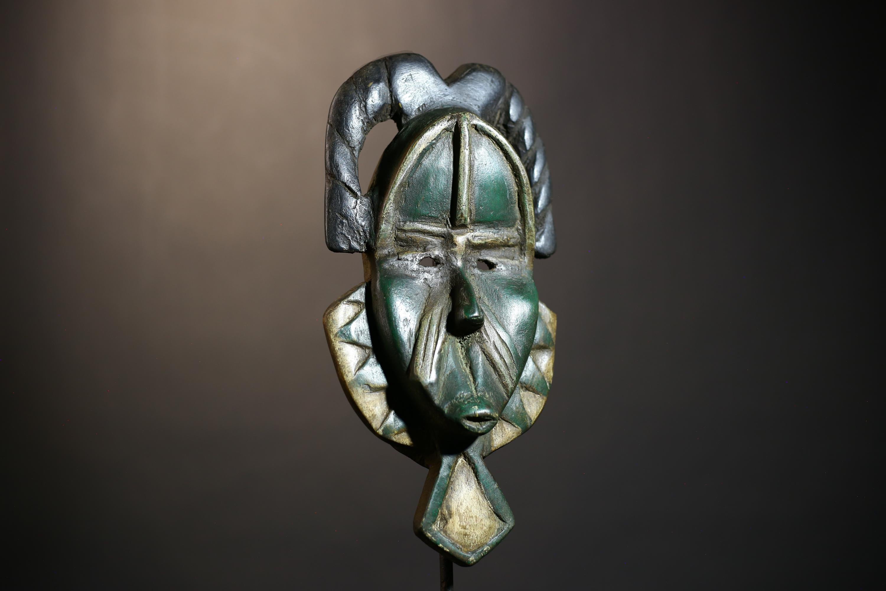 Africa Guro Style Mask | Vintage Hand Carved Wood Art | Tribal Sculpture Decor | Ethnic Home Accent | Unique Cultural Piece Collectors-G4814