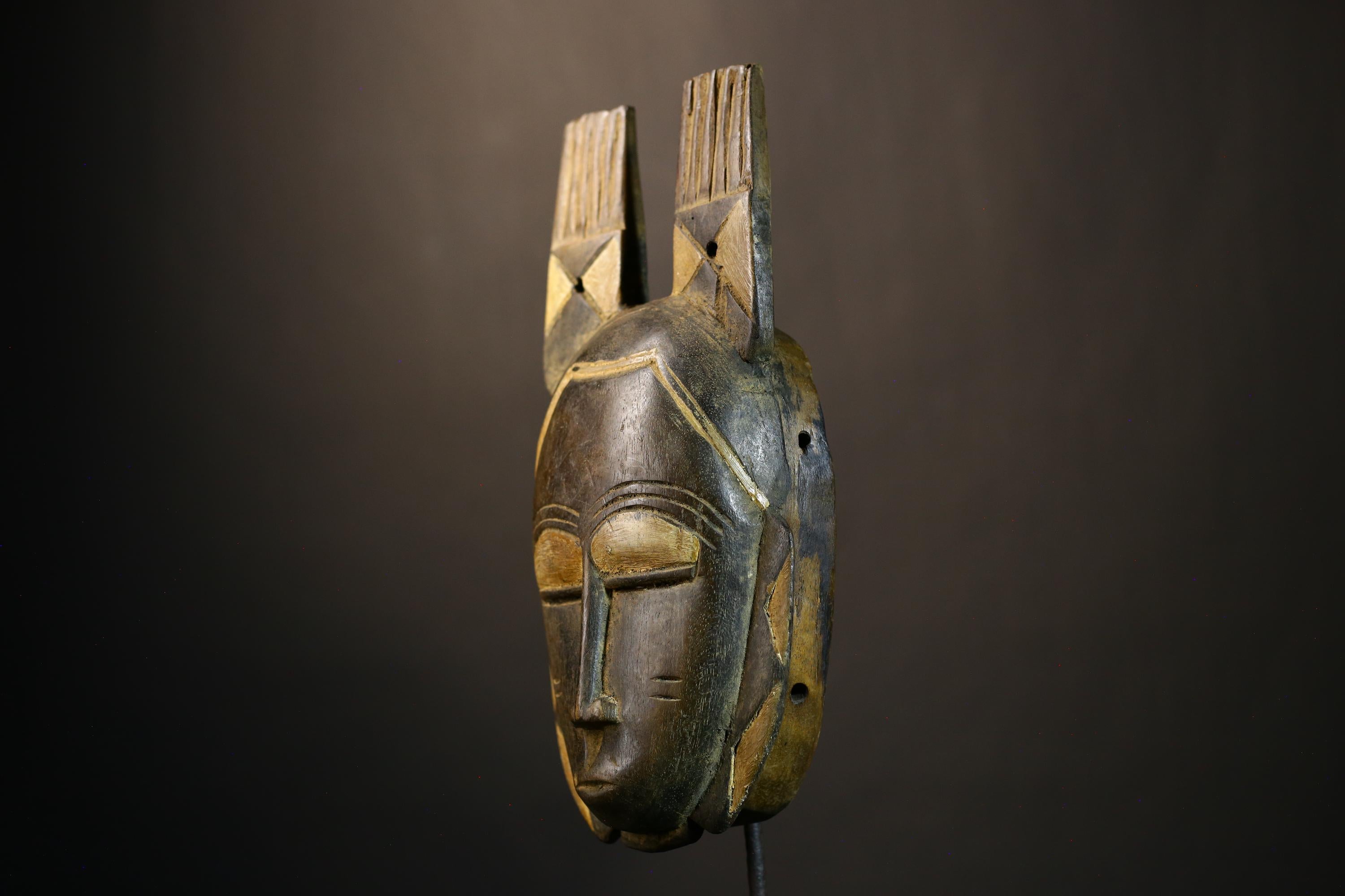 African Guro Mask Vintage | Handcrafted Tribal Art | Authentic Wall Decor | Unique Home Accent | Ethnic Wood Carving | Cultural Artifac-6362