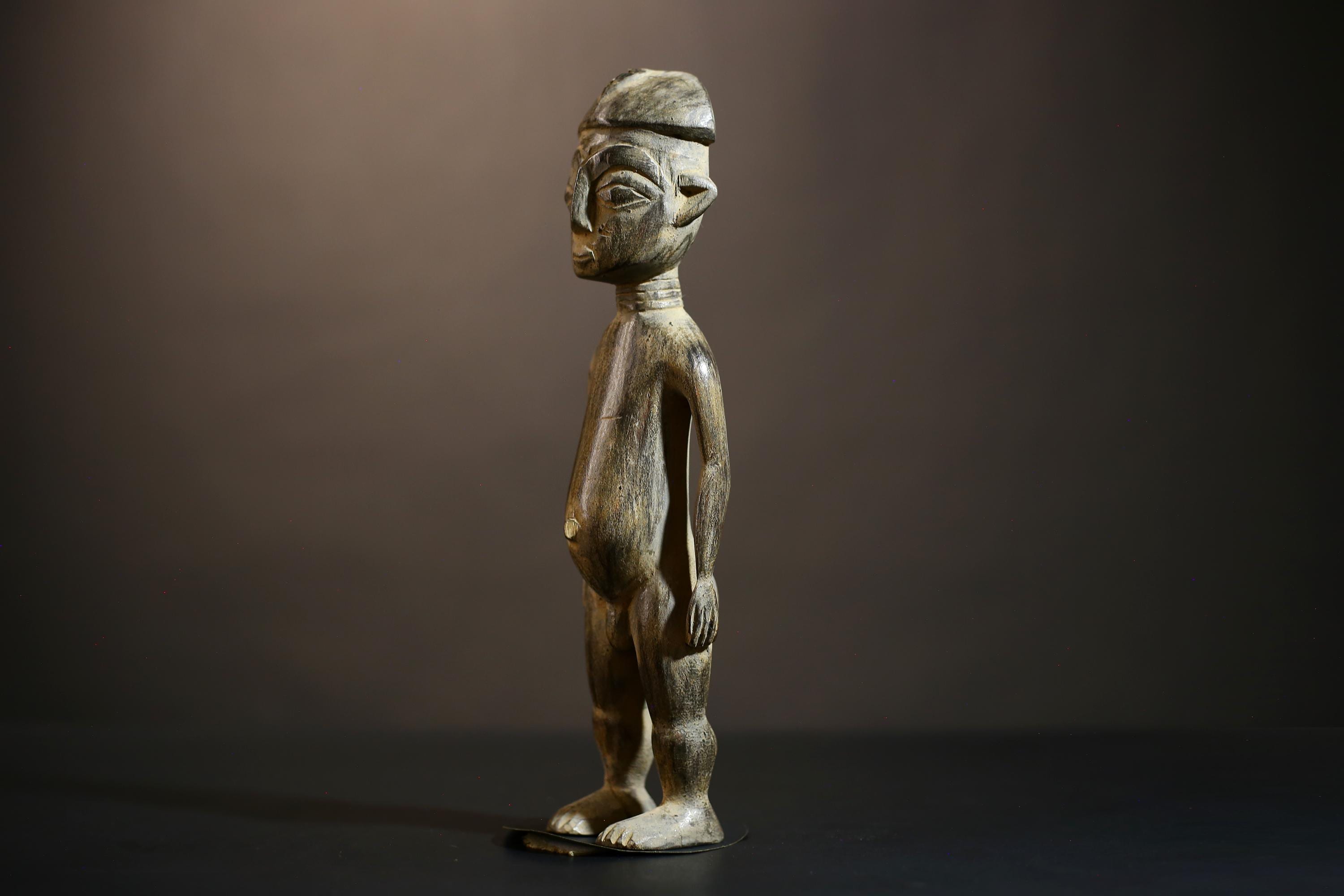 African Yoruba Figure Statue | Handmade Tribal Art from Nigeria | Unique Collectible Decor | Ethnic Culture Masterpiece | Art Piece-G4866