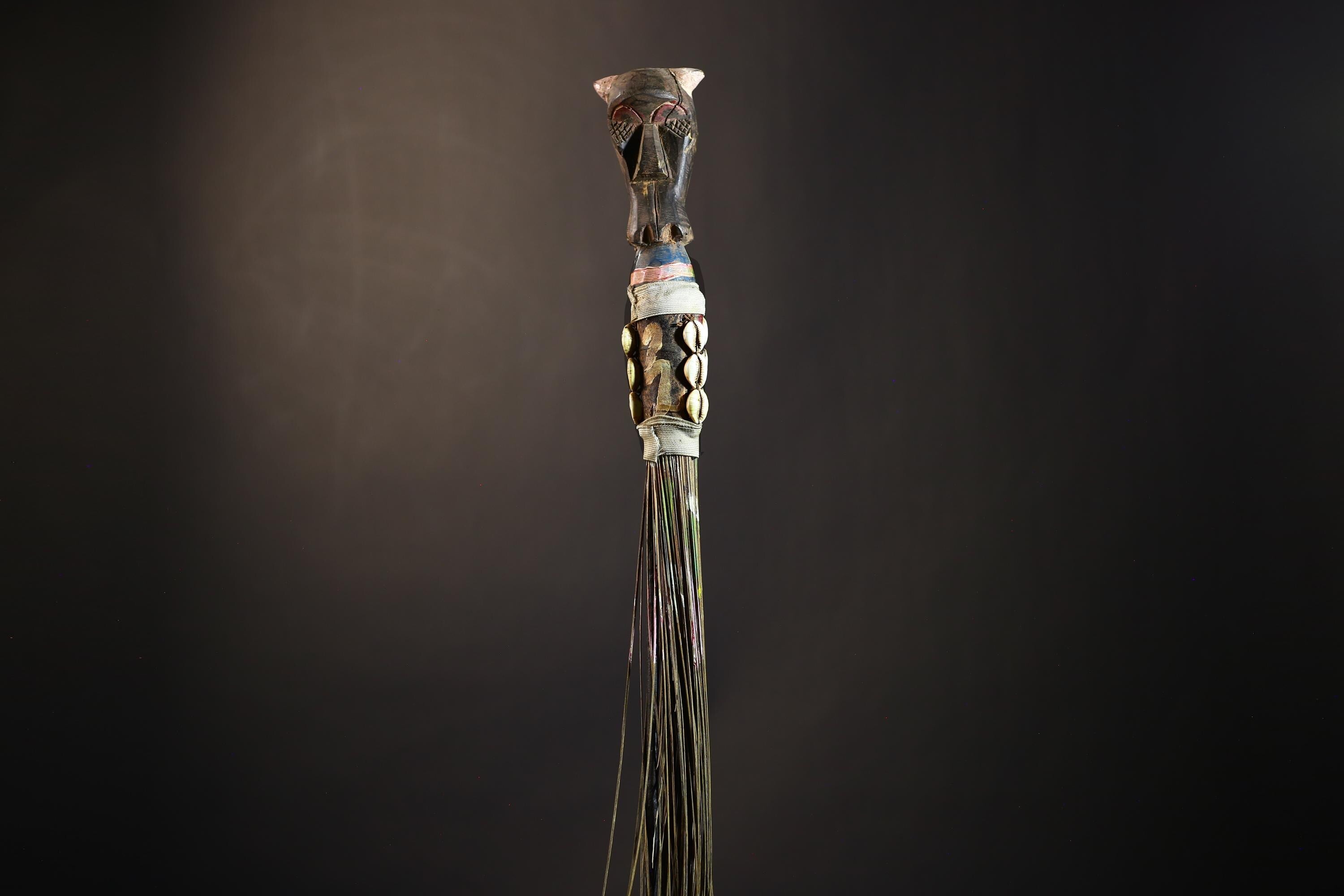 African Yoruba Flywhisk Nigeria Vintage Tribal Ceremonial Figure Handle | Traditional Art | Ritual Object | Cultural Artifact-G4749