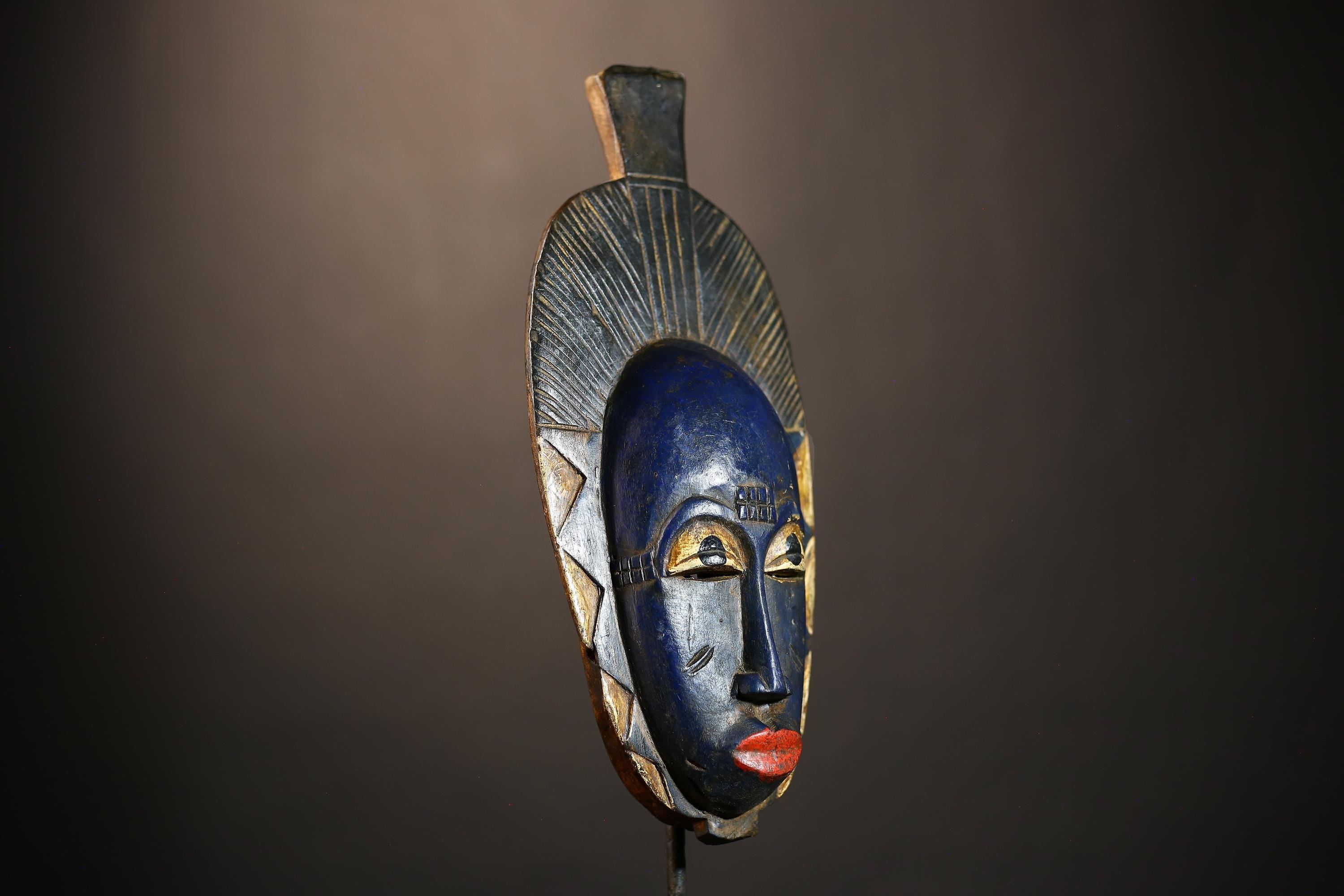 African Hand-Carved Guro Tribal Blue Mask Wooden Wall Art Vintage Decor-G4937