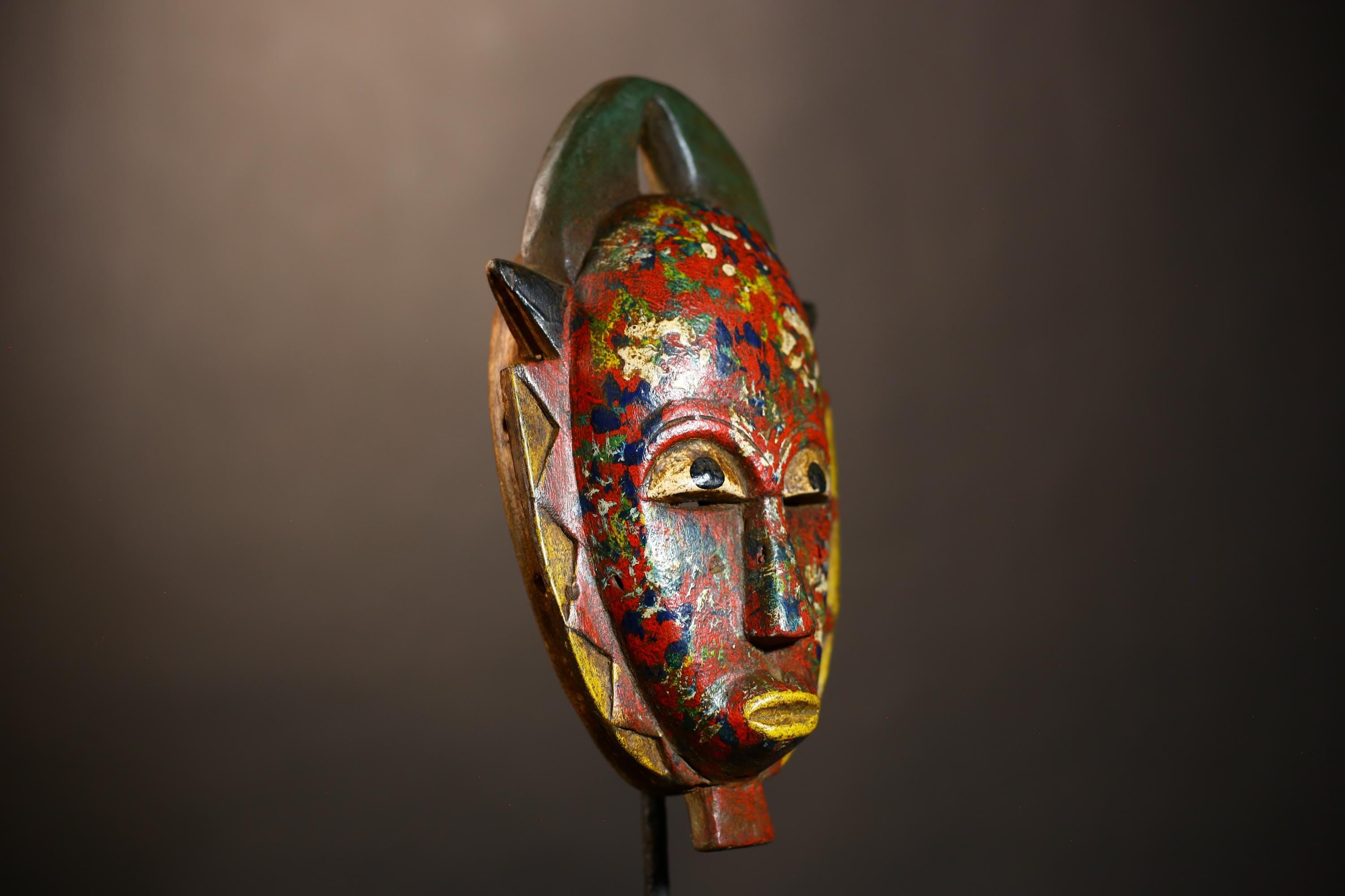 African Guro Tribal Wood Hand-Carved Vintage Mask | Decorative Wall Art | Unique Ethnic Home Decor | Authentic Artisan Mask-G4951