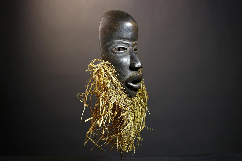African Hand-Carved Dan Mask | Elegant Raffia Wall Art | Unique Home Décor Accent | Cultural Wall Hanging | Authentic African Design-G4822